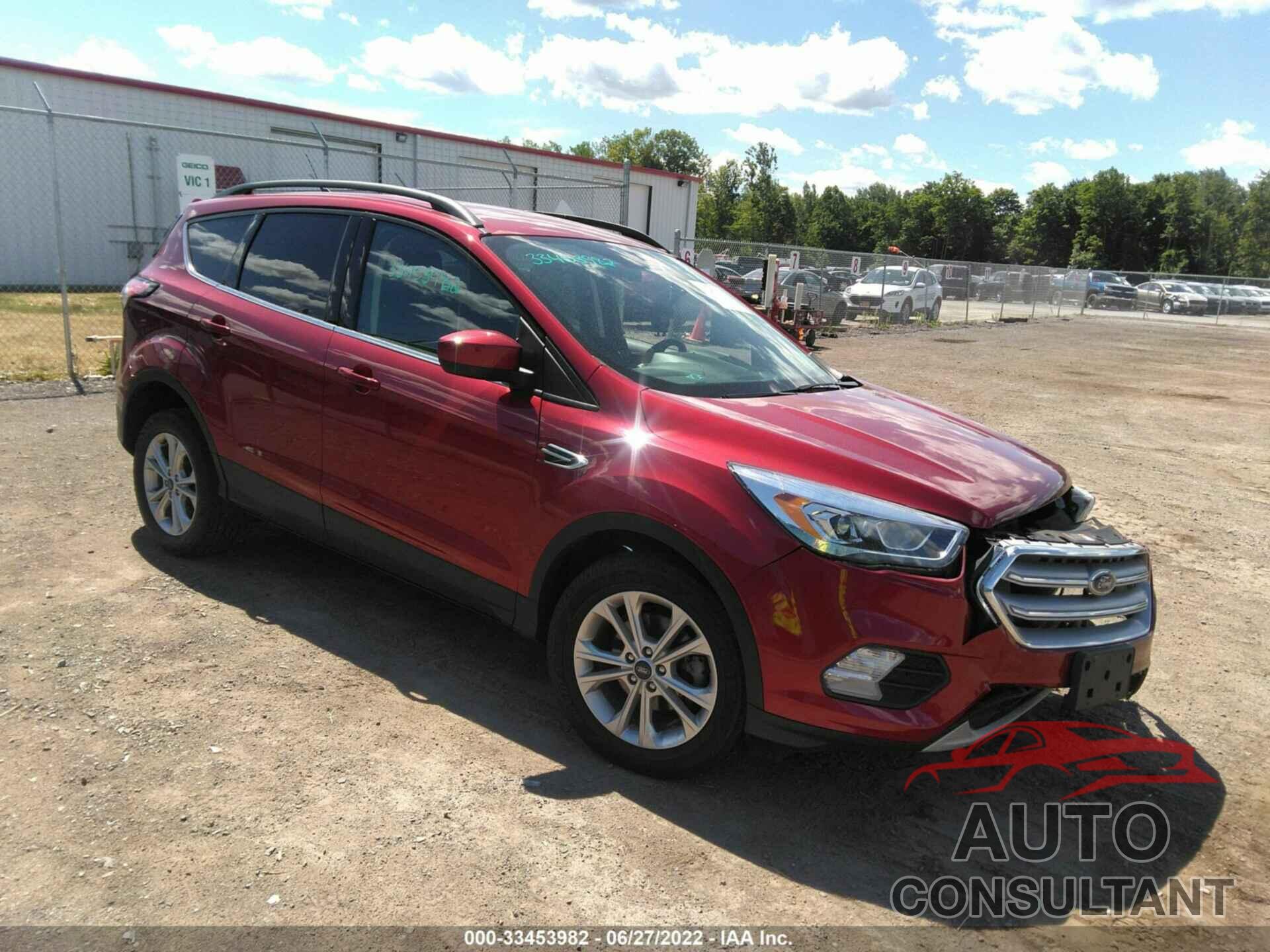 FORD ESCAPE 2018 - 1FMCU0HDXJUD42358