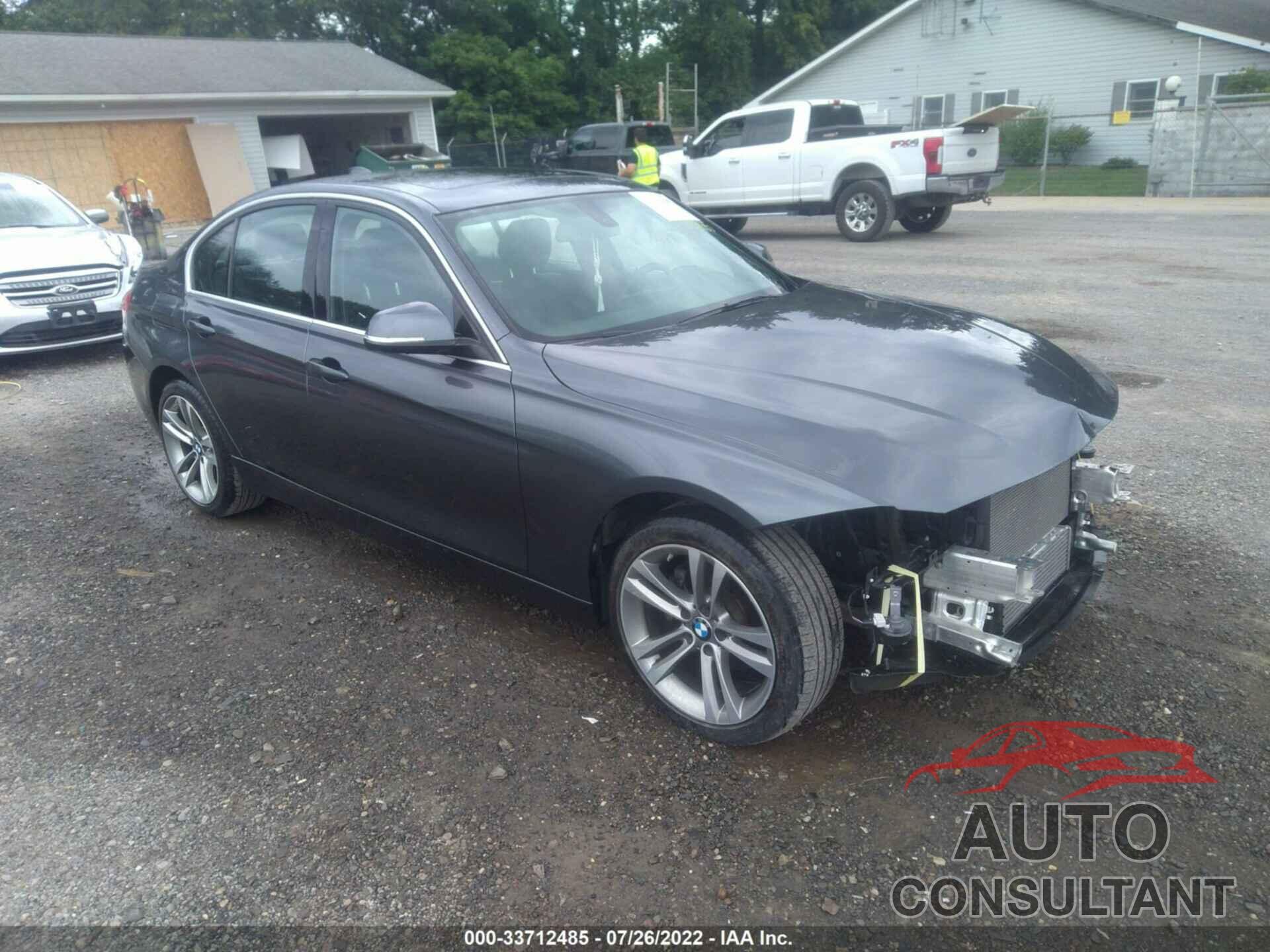 BMW 3 SERIES 2018 - WBA8F1C55JK898189