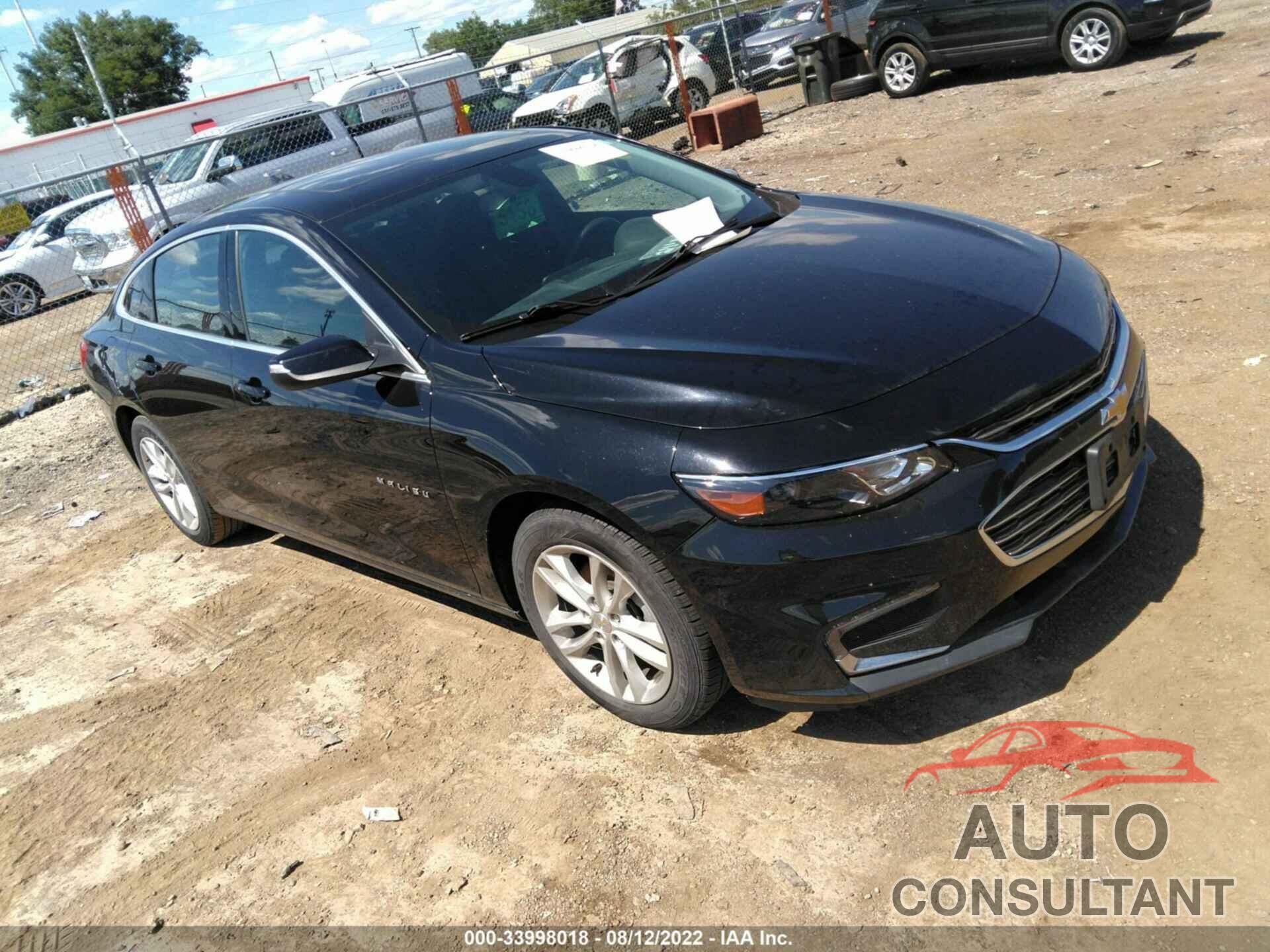 CHEVROLET MALIBU 2017 - 1G1ZE5ST1HF229916