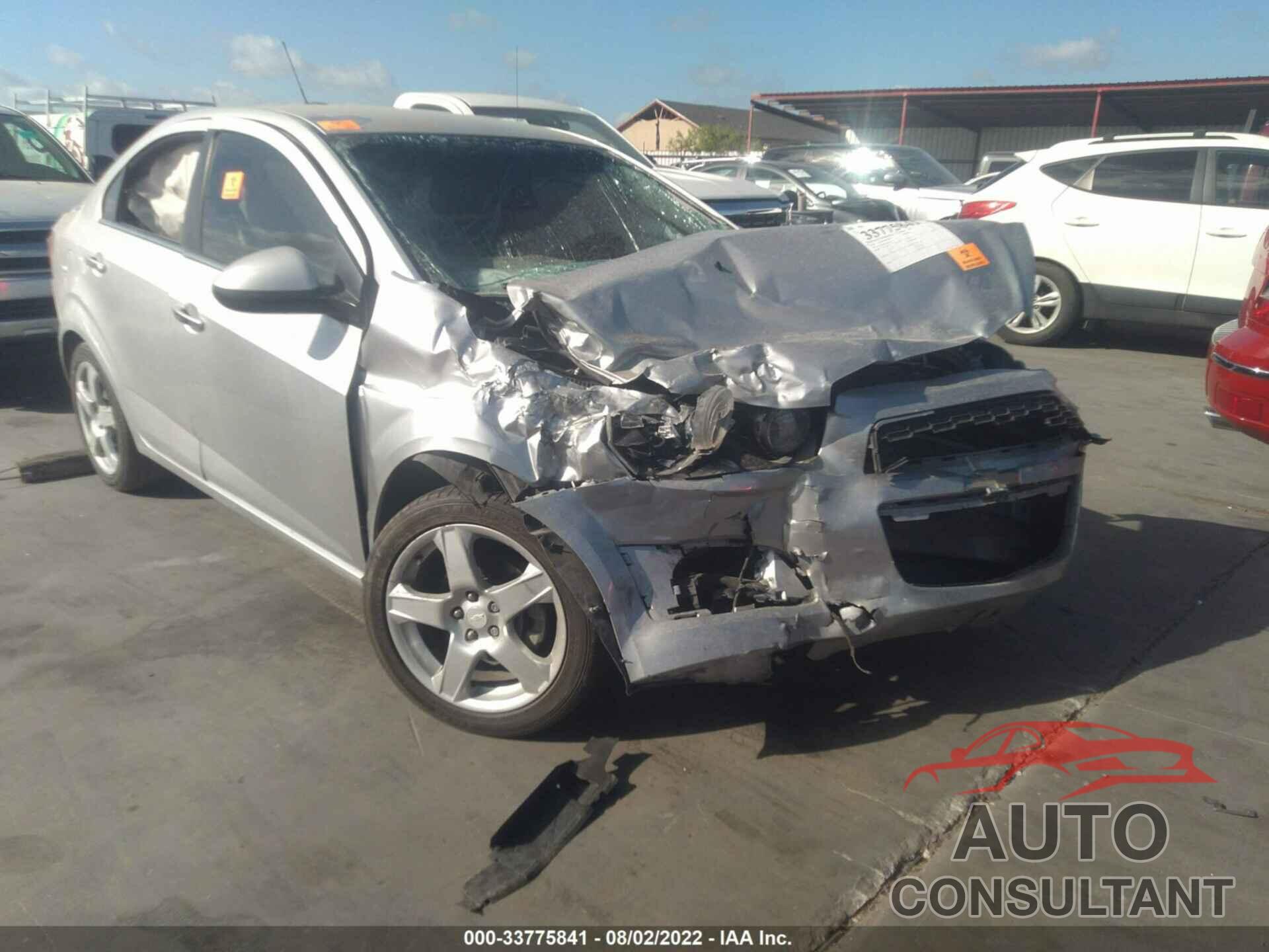 CHEVROLET SONIC 2016 - 1G1JE5SB2G4161852