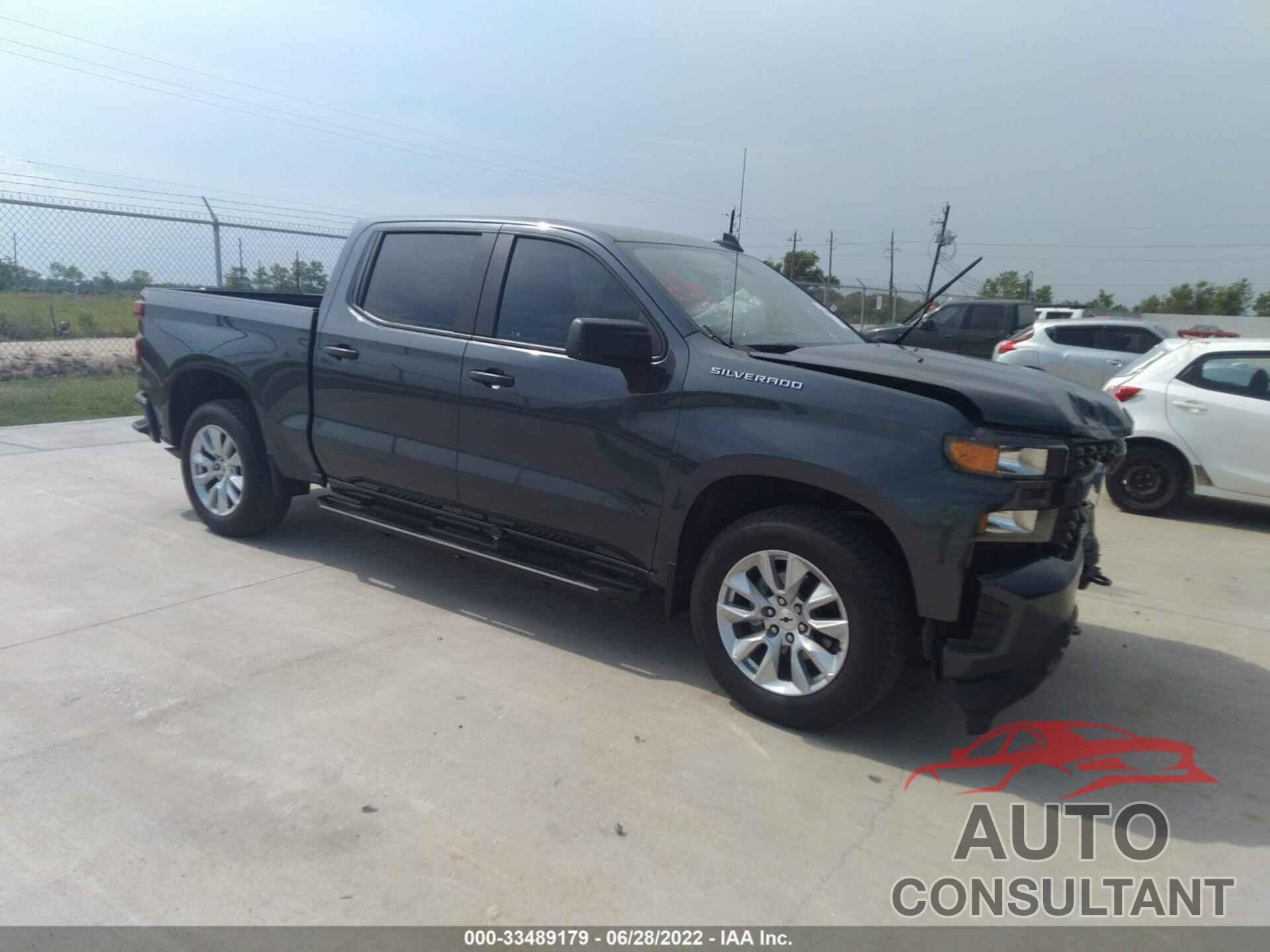 CHEVROLET SILVERADO 1500 2021 - 1GCPWBEK1MZ342626