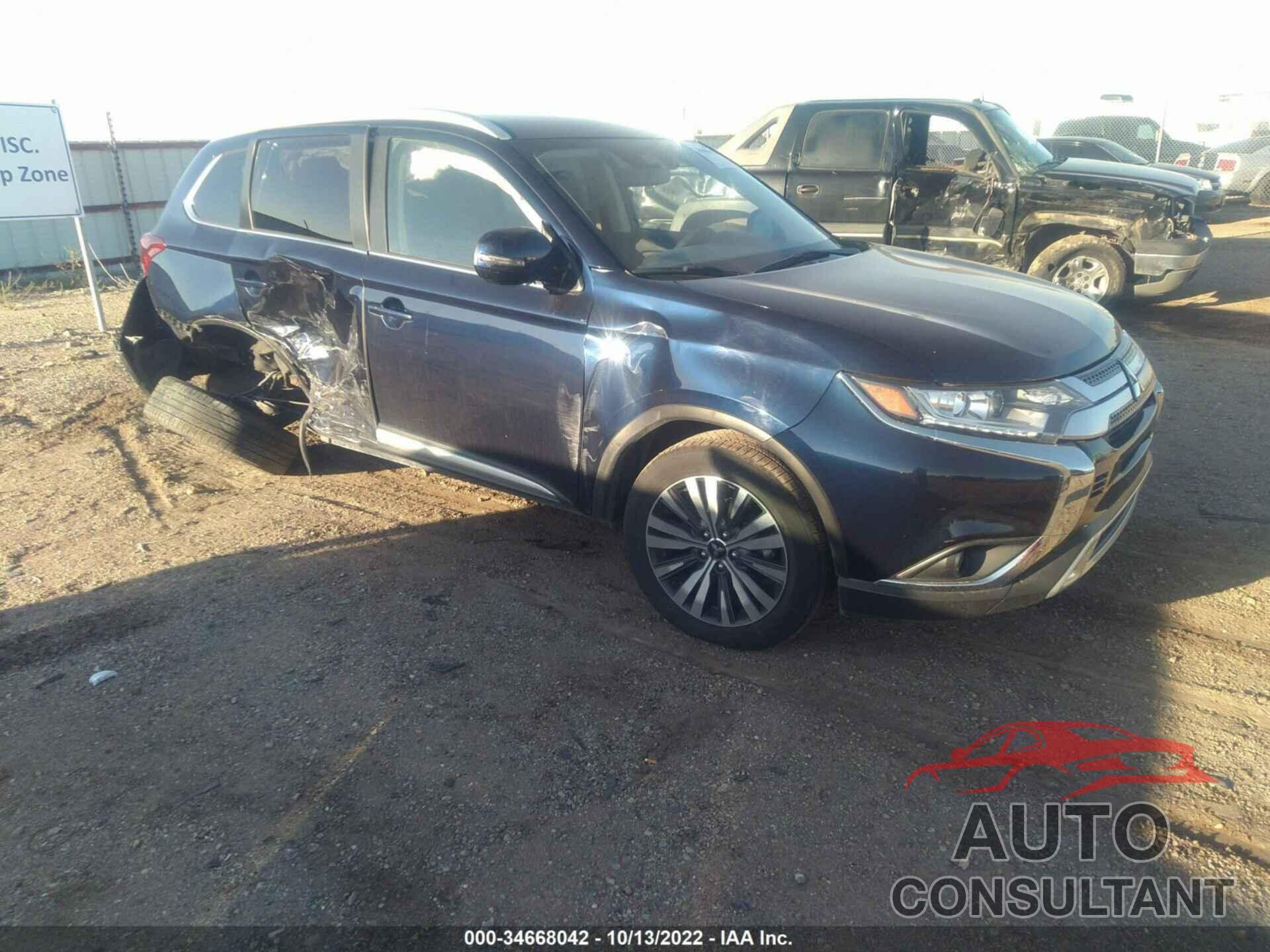 MITSUBISHI OUTLANDER 2020 - JA4AZ3A32LZ037212