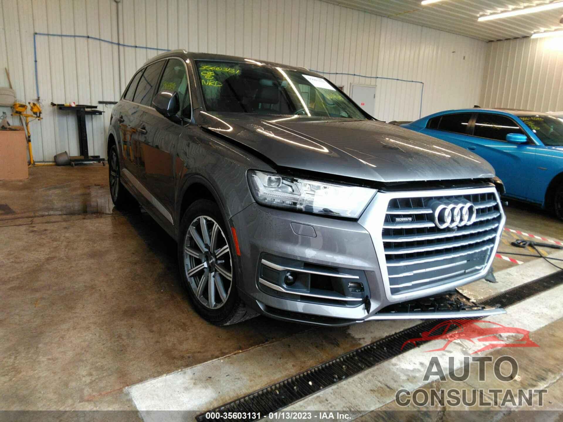 AUDI Q7 2019 - WA1VAAF73KD043413