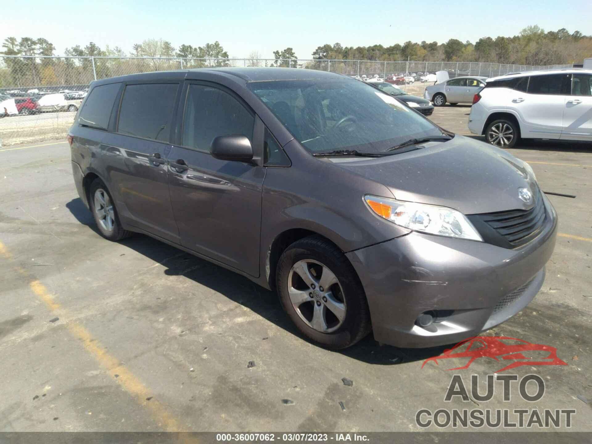 TOYOTA SIENNA 2016 - 5TDZK3DC4GS700943