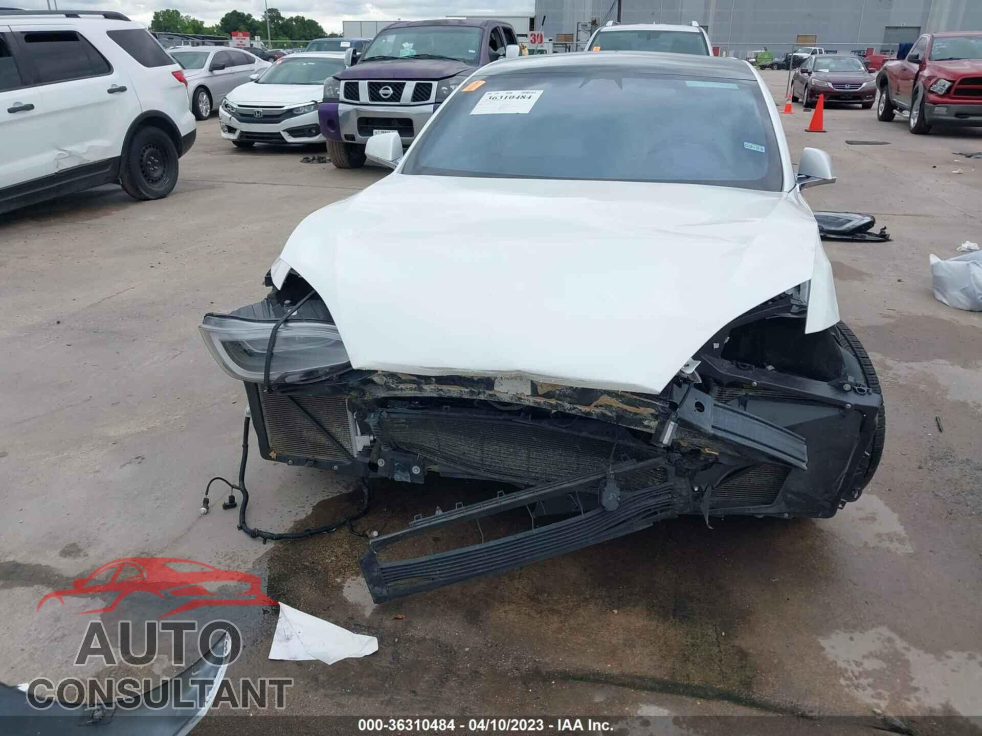 TESLA MODEL S 2017 - 5YJSA1E28HF178323