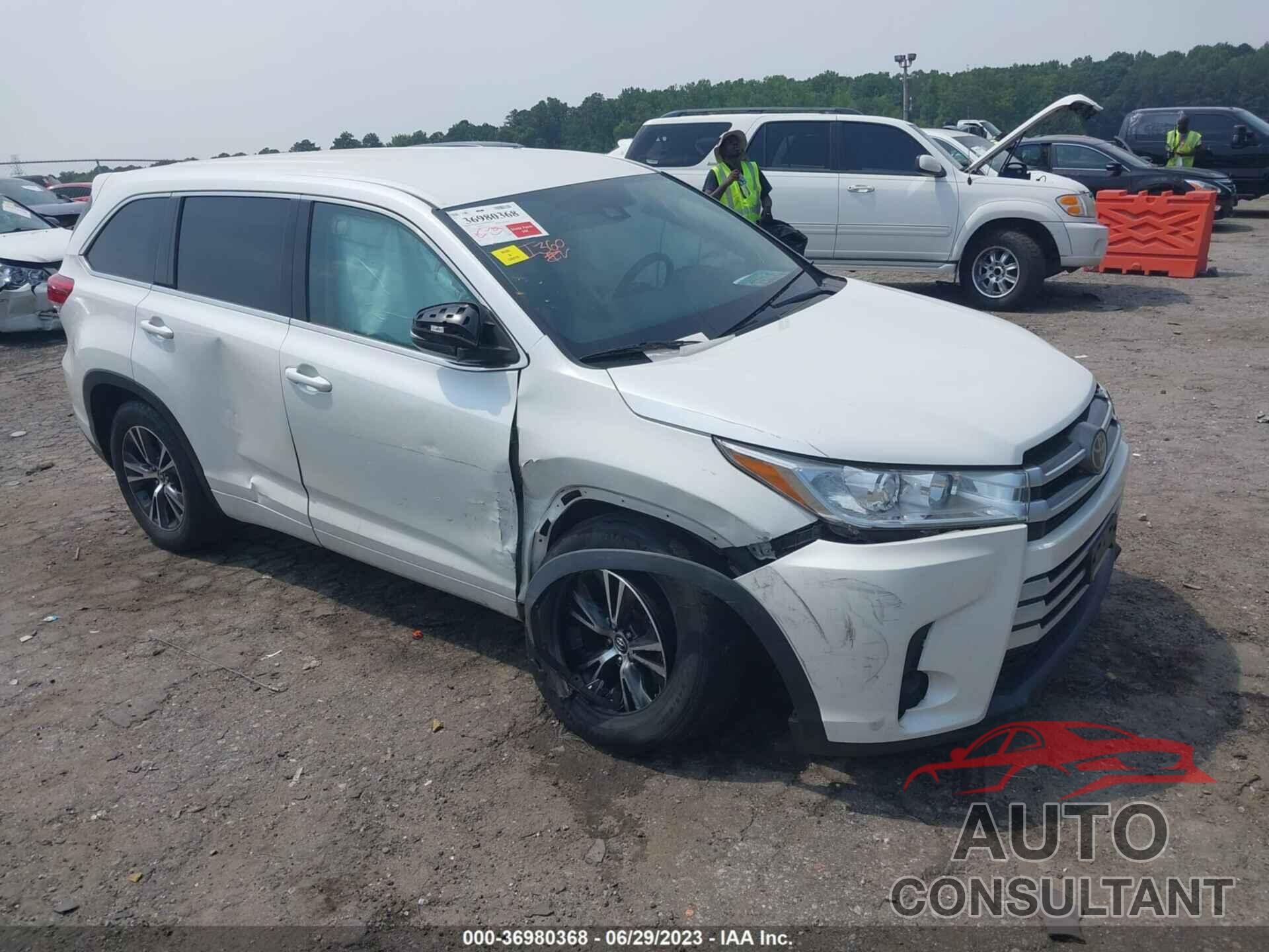 TOYOTA HIGHLANDER 2017 - 5TDZARFH5HS025166