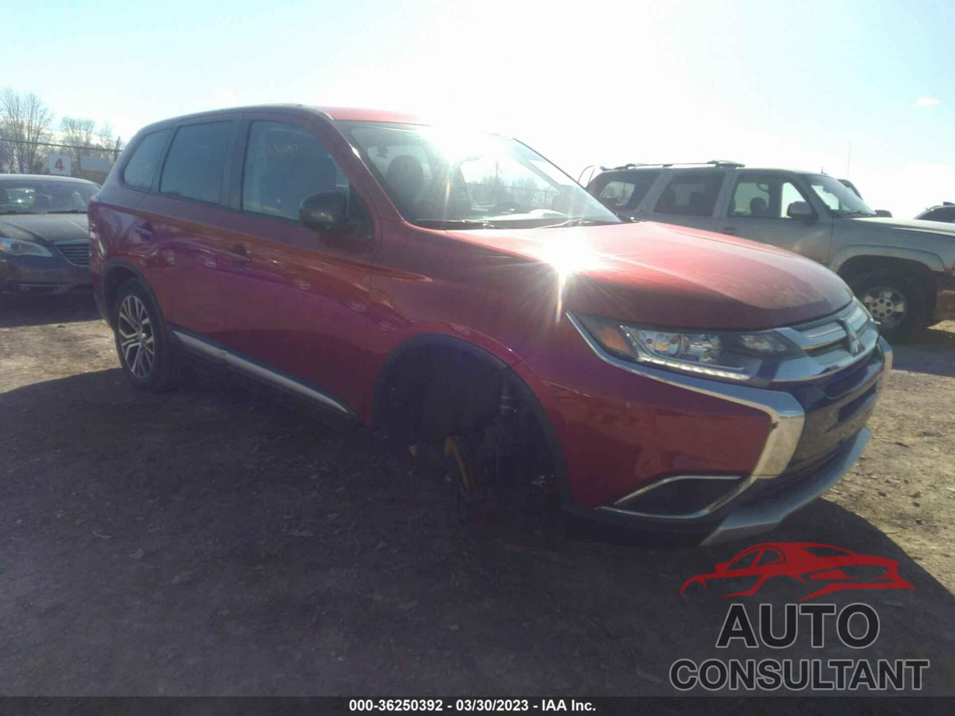 MITSUBISHI OUTLANDER 2018 - JA4AZ3A39JZ056742