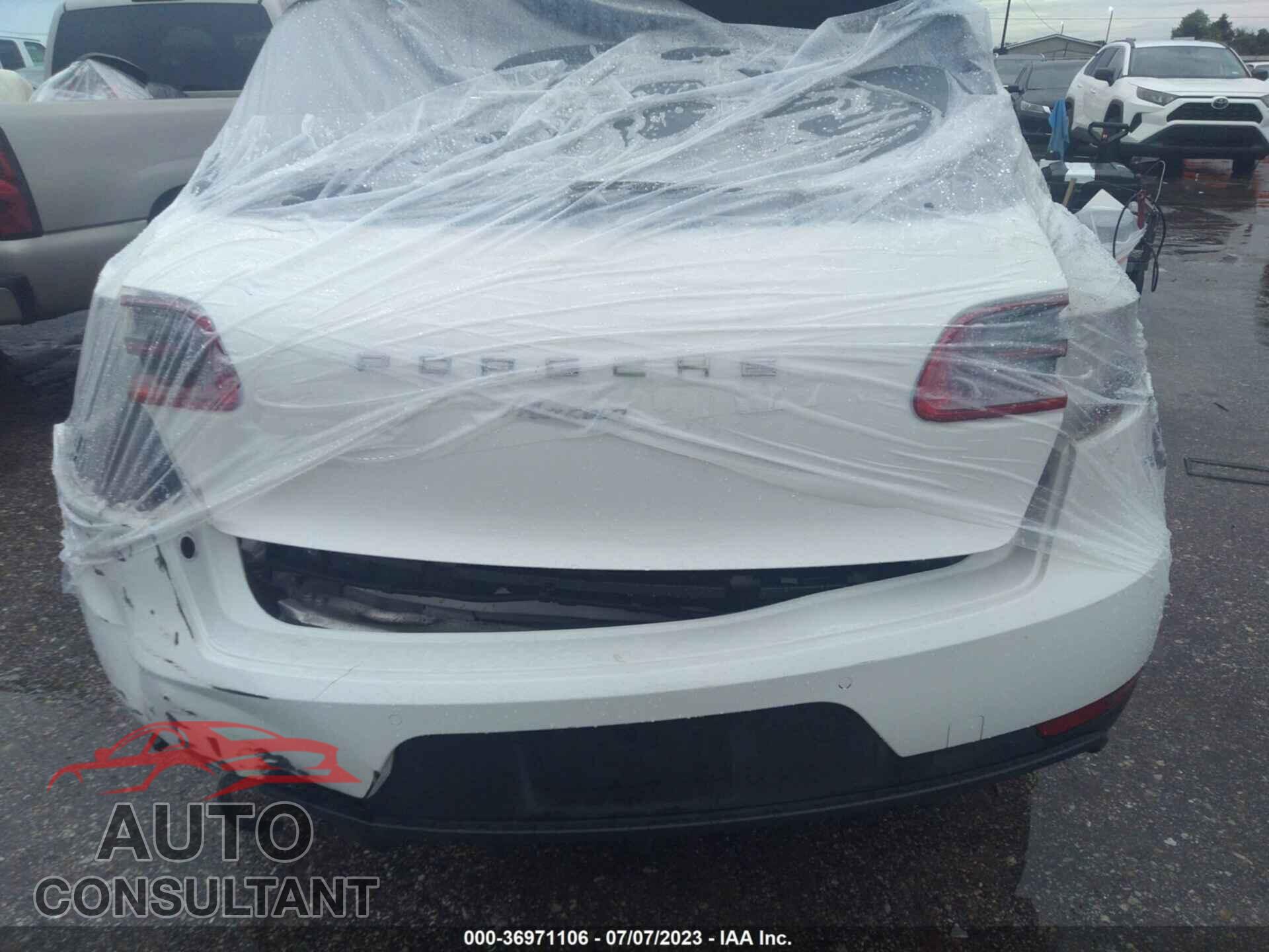 PORSCHE MACAN 2017 - WP1AA2A5XHLB09419