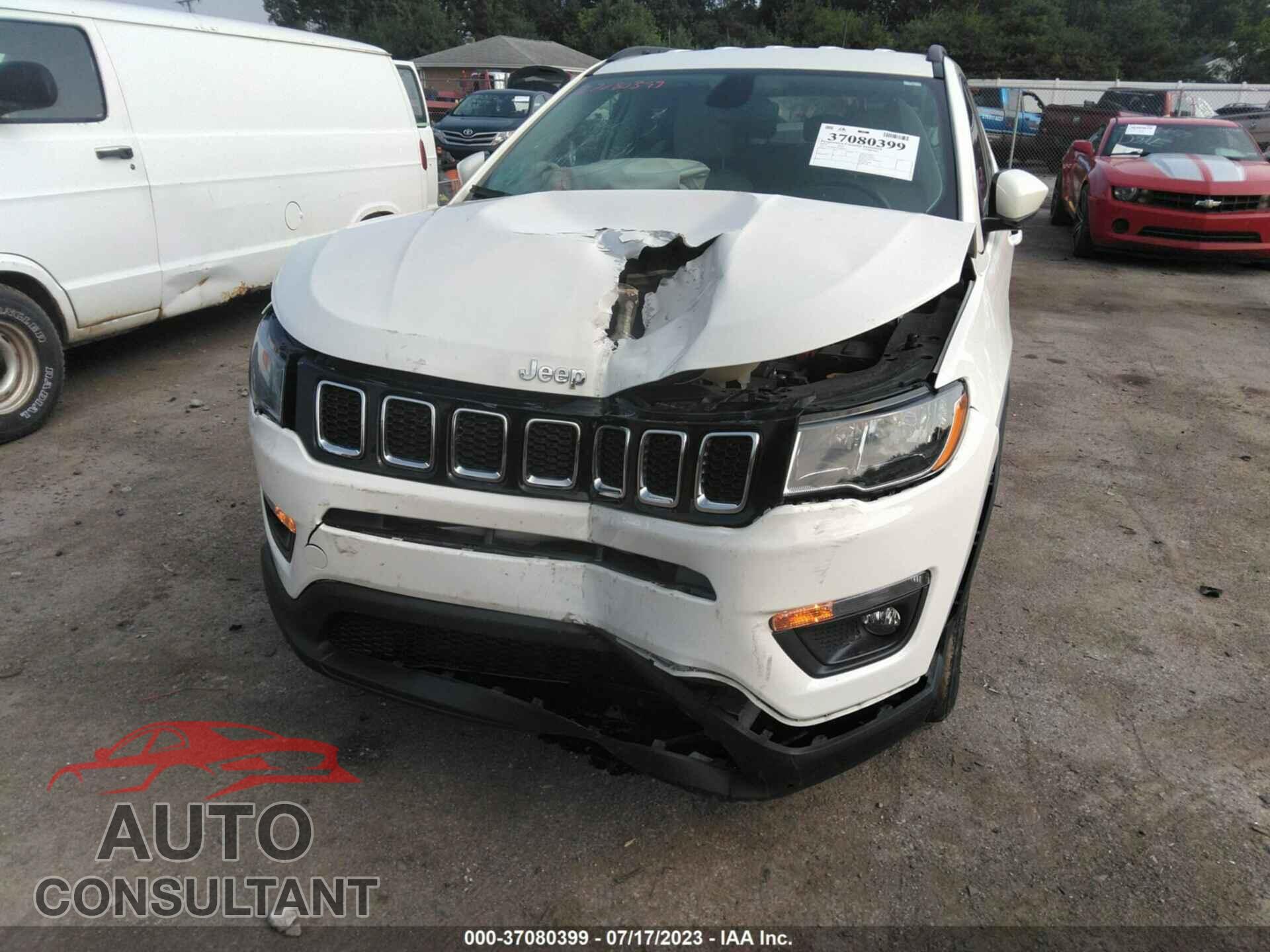 JEEP COMPASS 2019 - 3C4NJDBB1KT668601