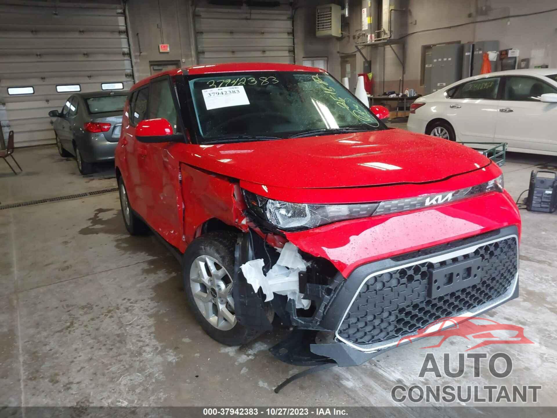 KIA SOUL 2023 - KNDJ23AU1P7213817