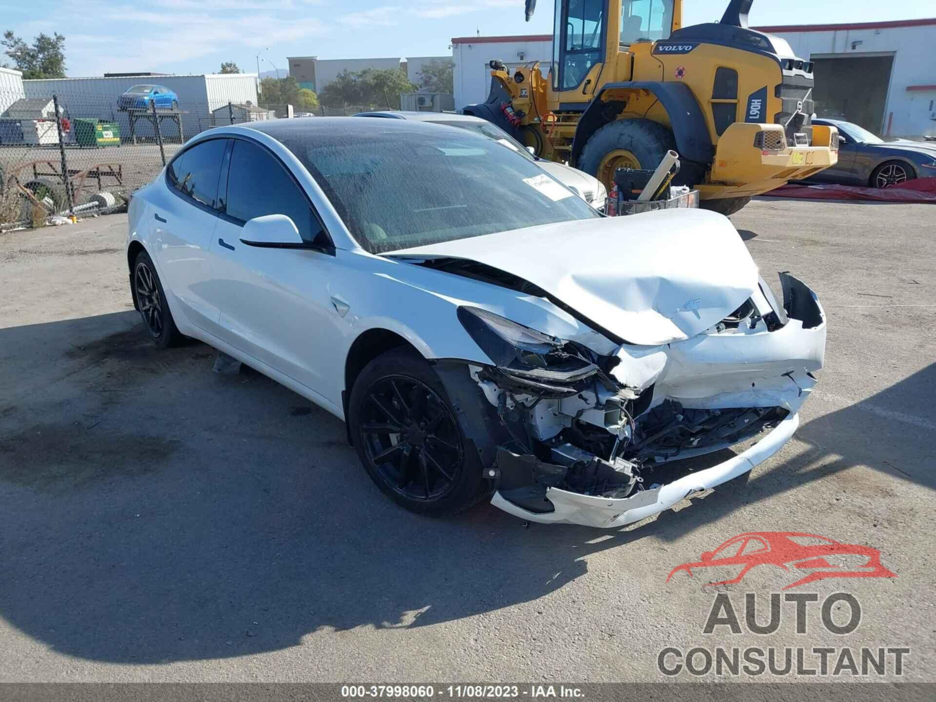 TESLA MODEL 3 2022 - 5YJ3E1EAXNF326774
