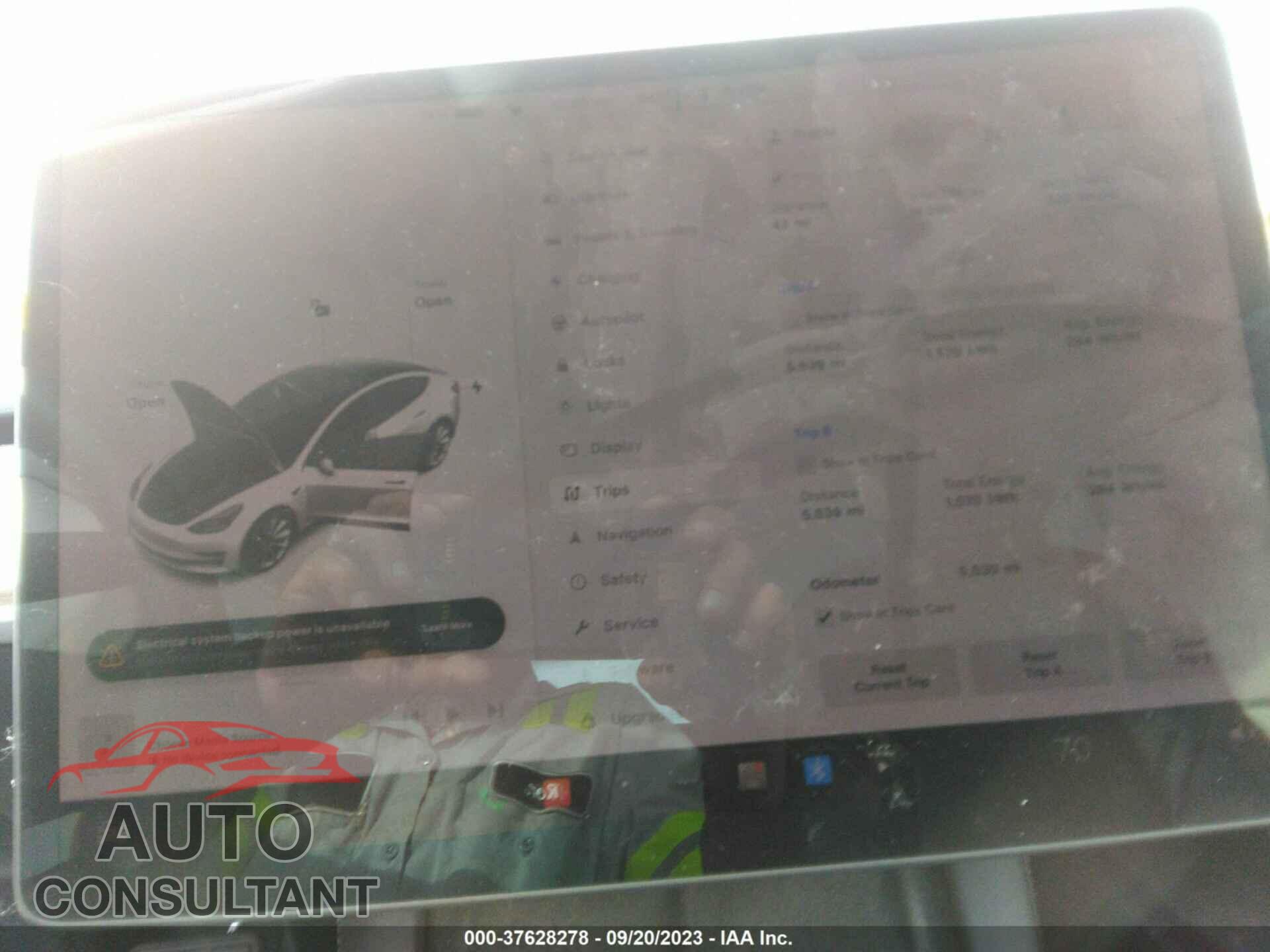 TESLA MODEL 3 2023 - 5YJ3E1EA7PF426706