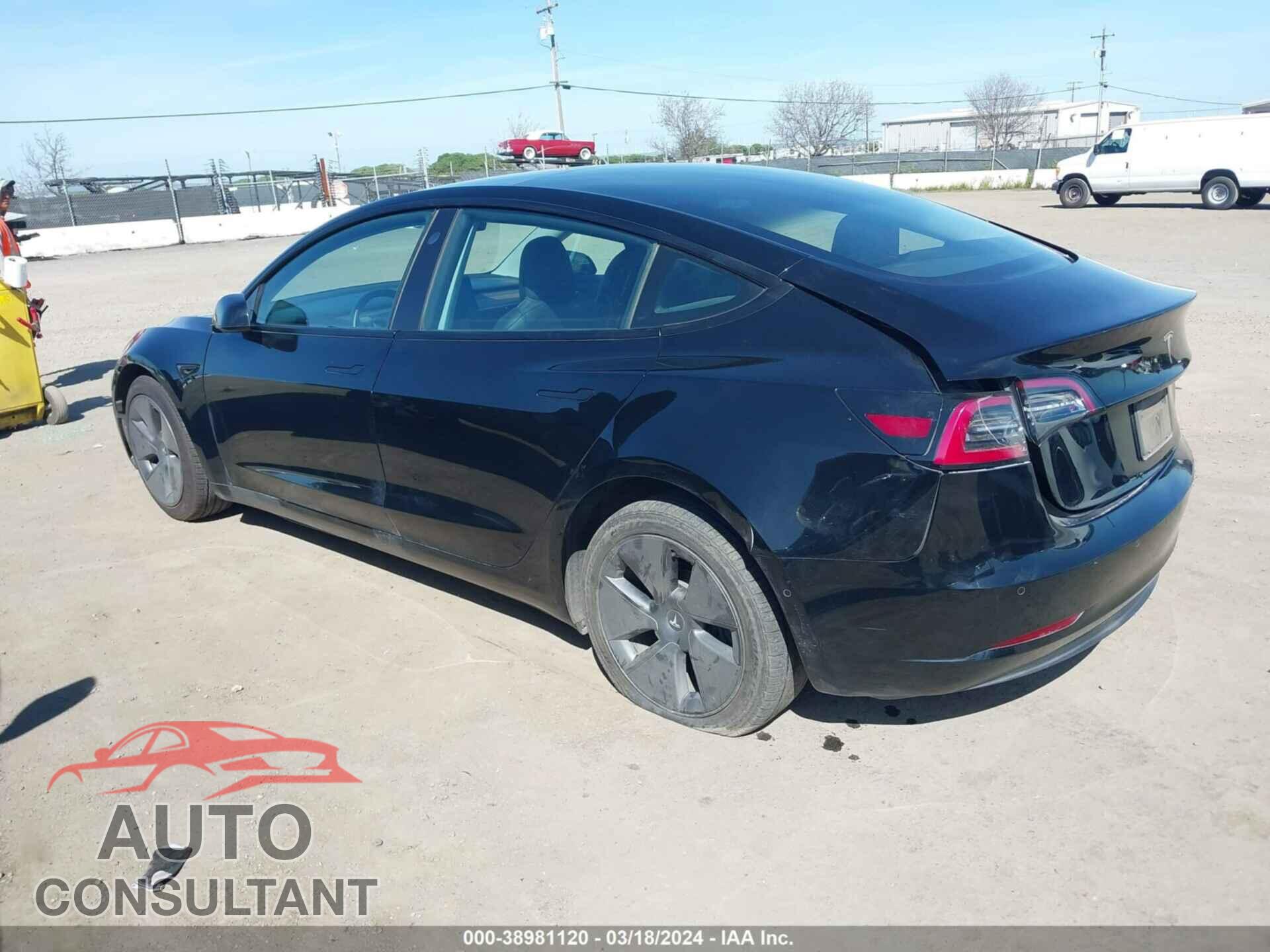 TESLA MODEL 3 2021 - 5YJ3E1EA8MF878076