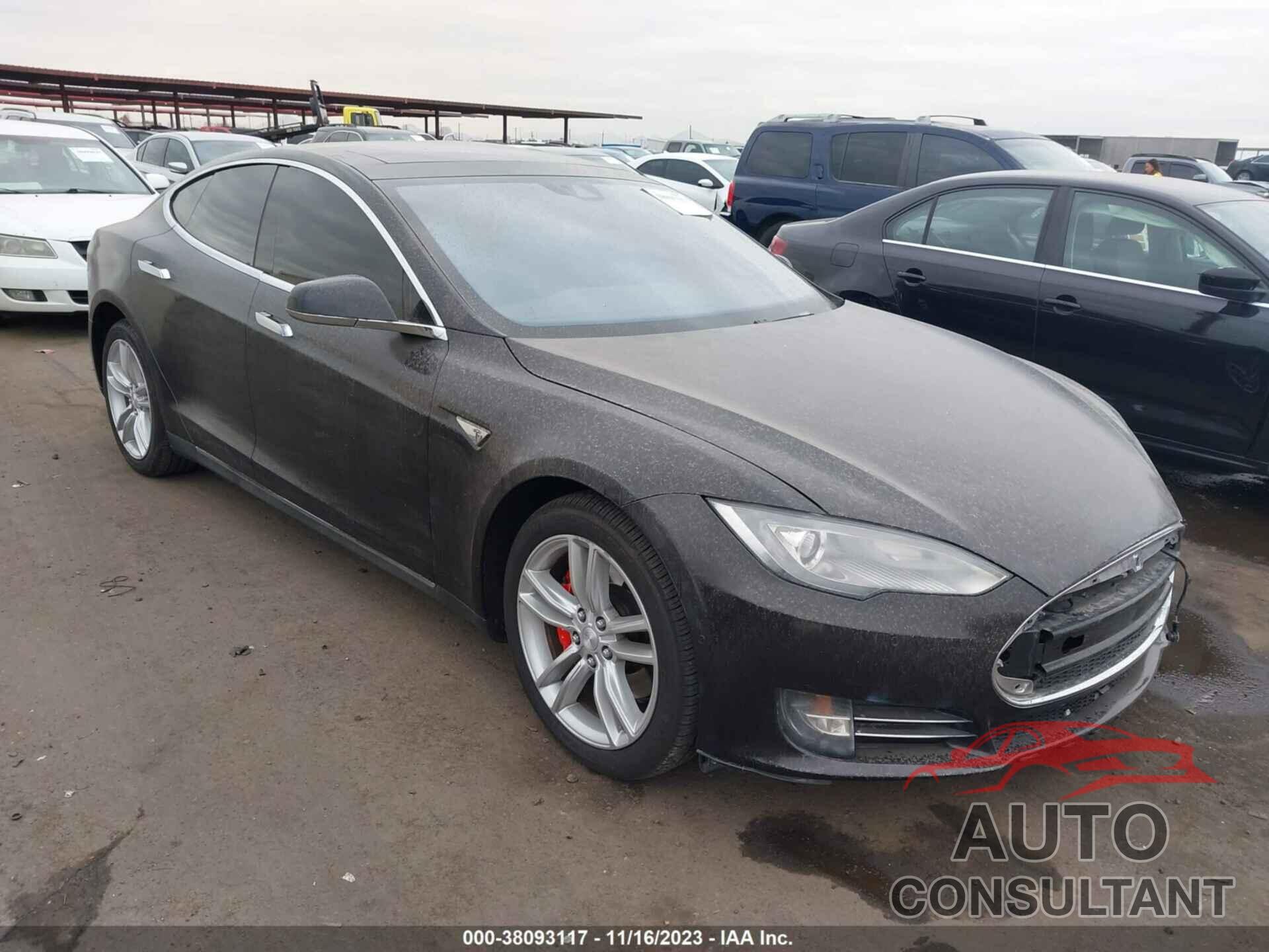 TESLA MODEL S 2015 - 5YJSA1E45FF119101