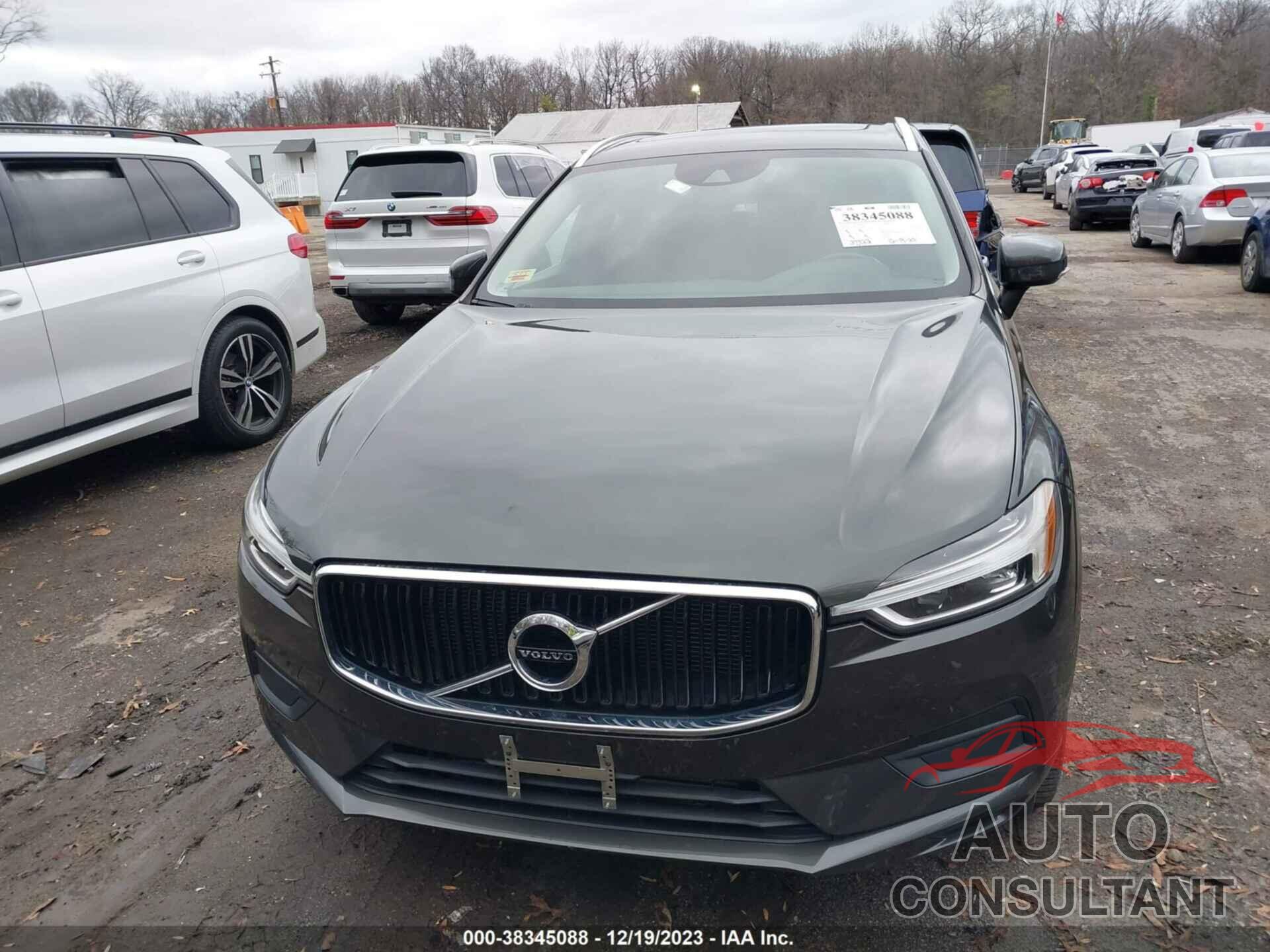 VOLVO XC60 2018 - YV4A22RK7J1019720