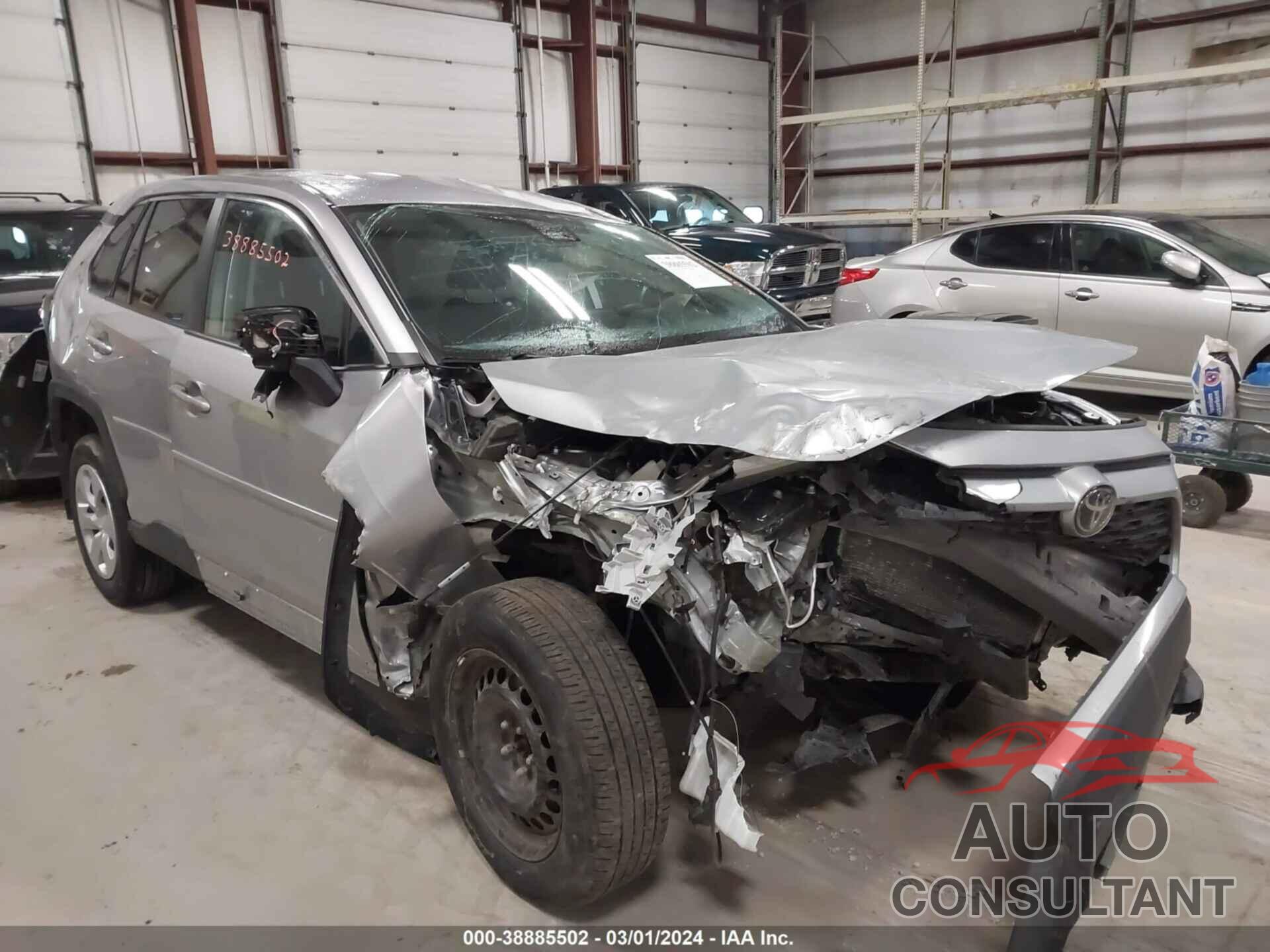 TOYOTA RAV4 2022 - 2T3G1RFV3NC310831