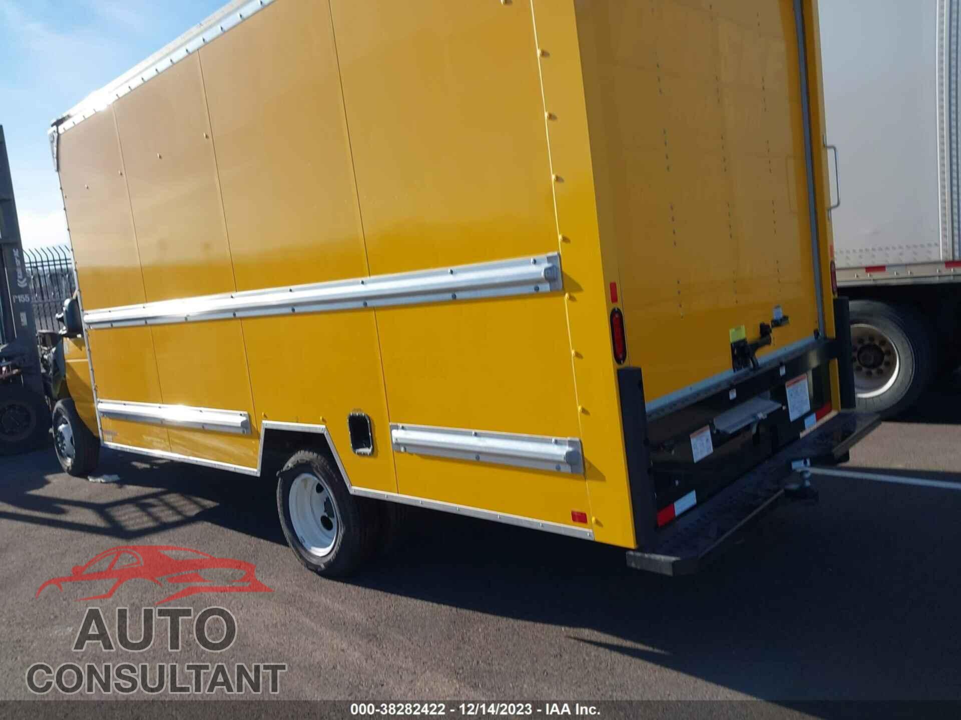 FORD ECONOLINE 2024 - 1FDWE3FN9RDD08804