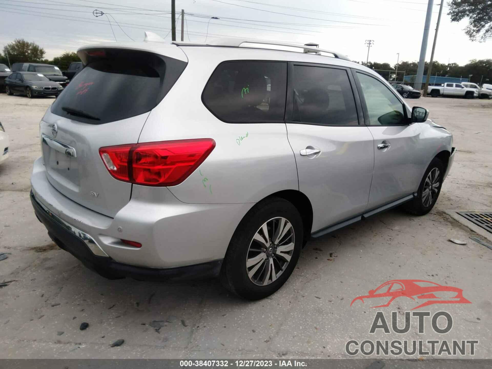 NISSAN PATHFINDER 2019 - 5N1DR2MN3KC595318