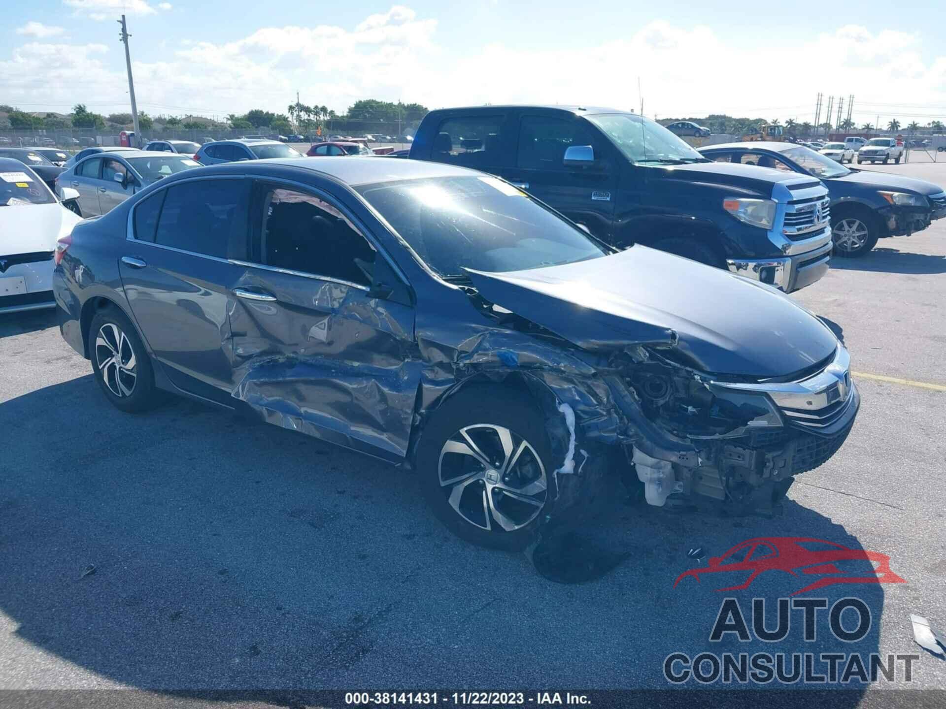 HONDA ACCORD 2017 - 1HGCR2F33HA121581