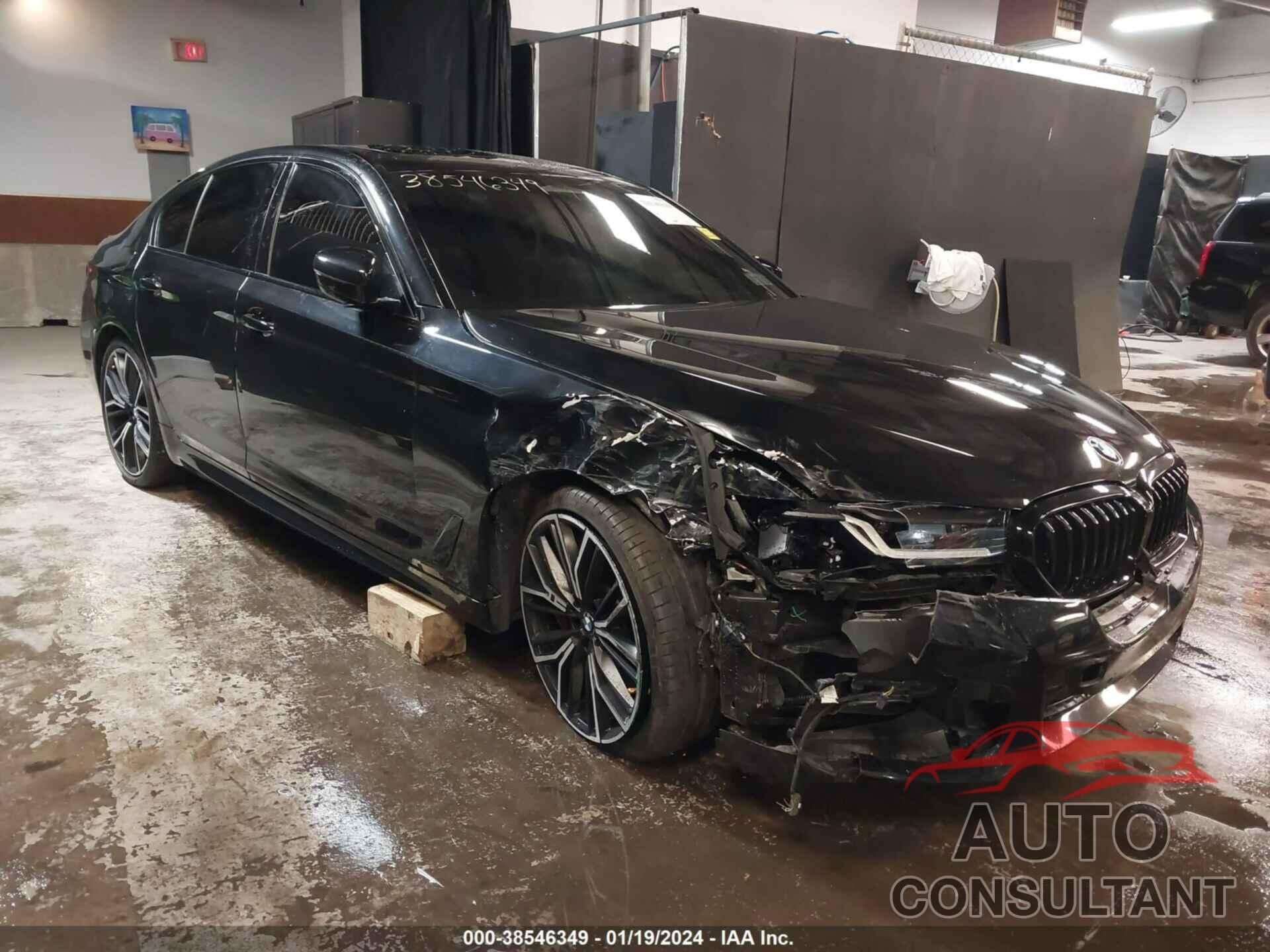 BMW 540I 2023 - WBA73BJ08PWX97473