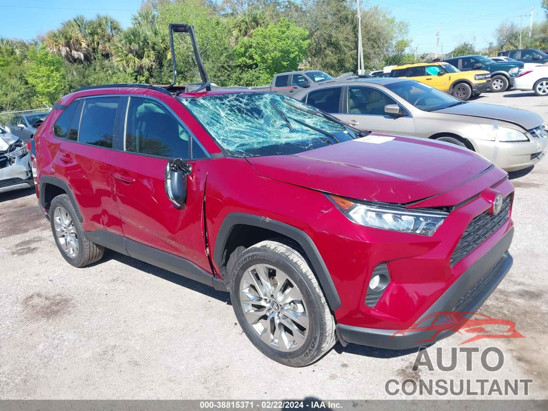 TOYOTA RAV4 2020 - 2T3C1RFV5LC059001