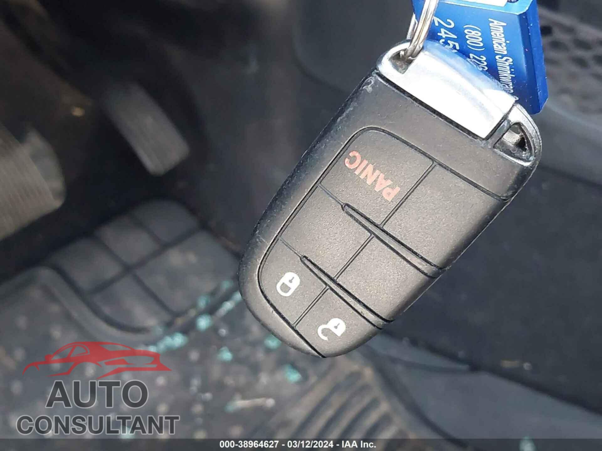 DODGE JOURNEY 2017 - 3C4PDCBB2HT696992