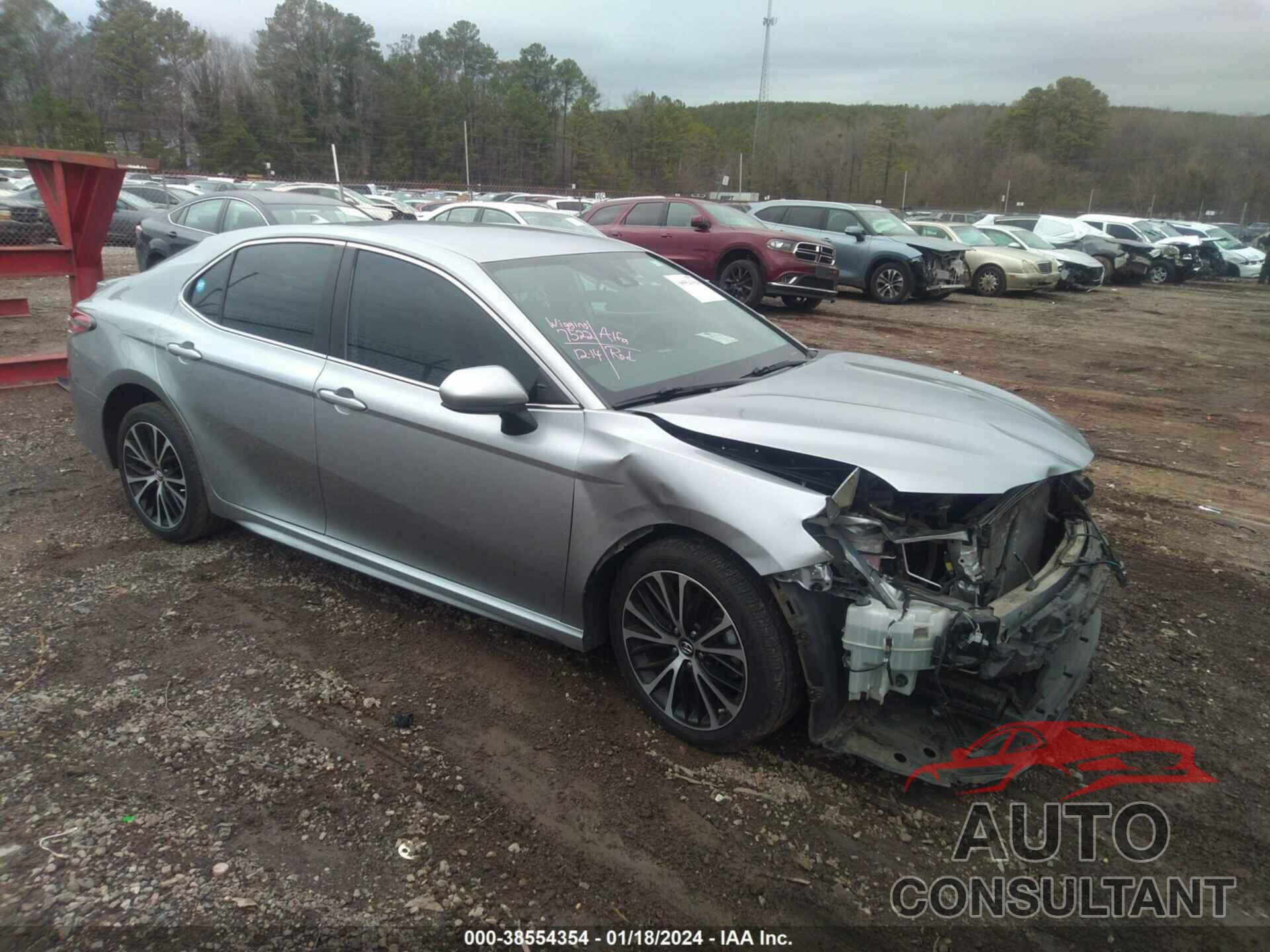 TOYOTA CAMRY 2019 - 4T1B11HK4KU766600