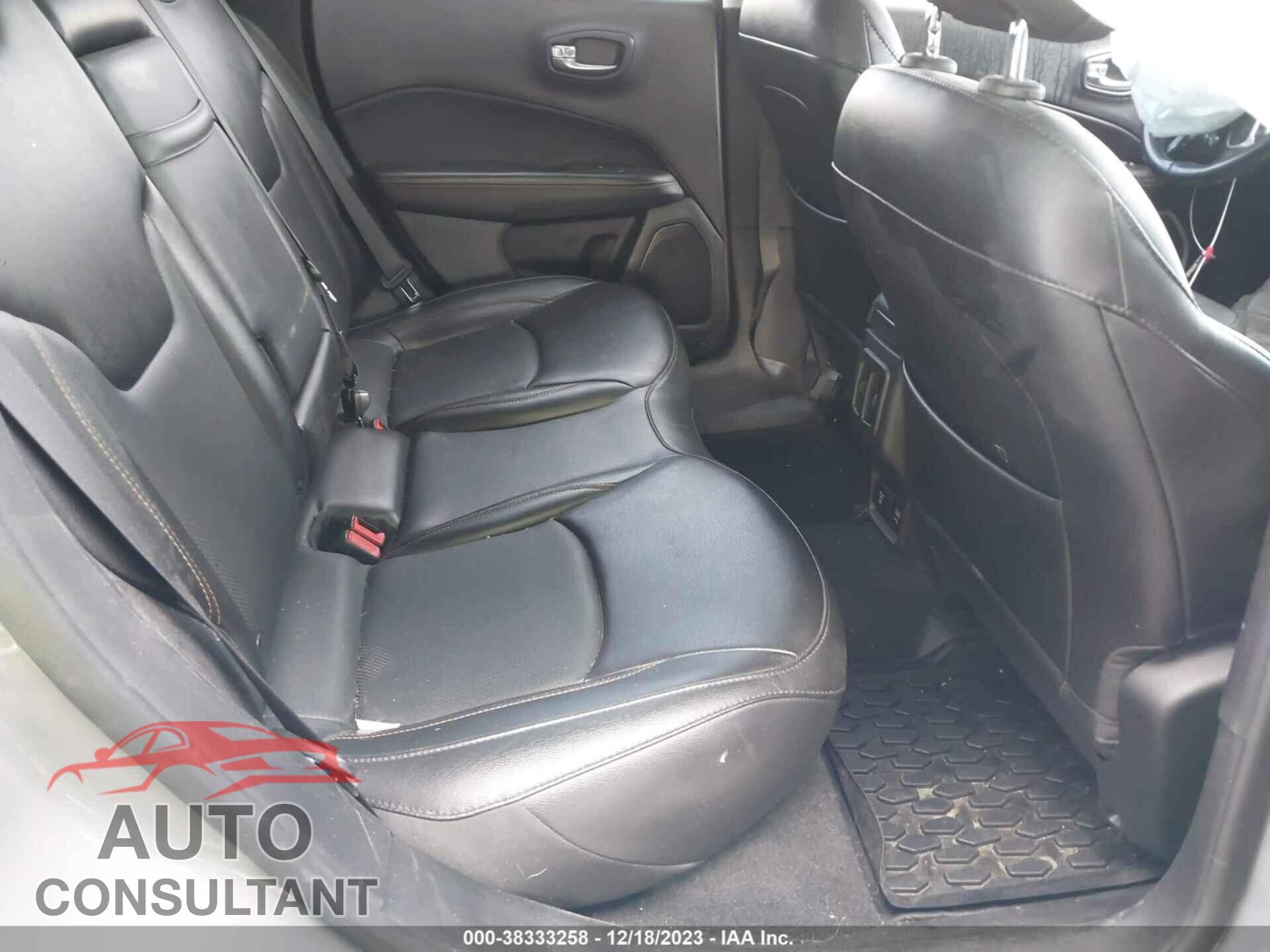 JEEP COMPASS 2020 - 3C4NJDCB5LT155884