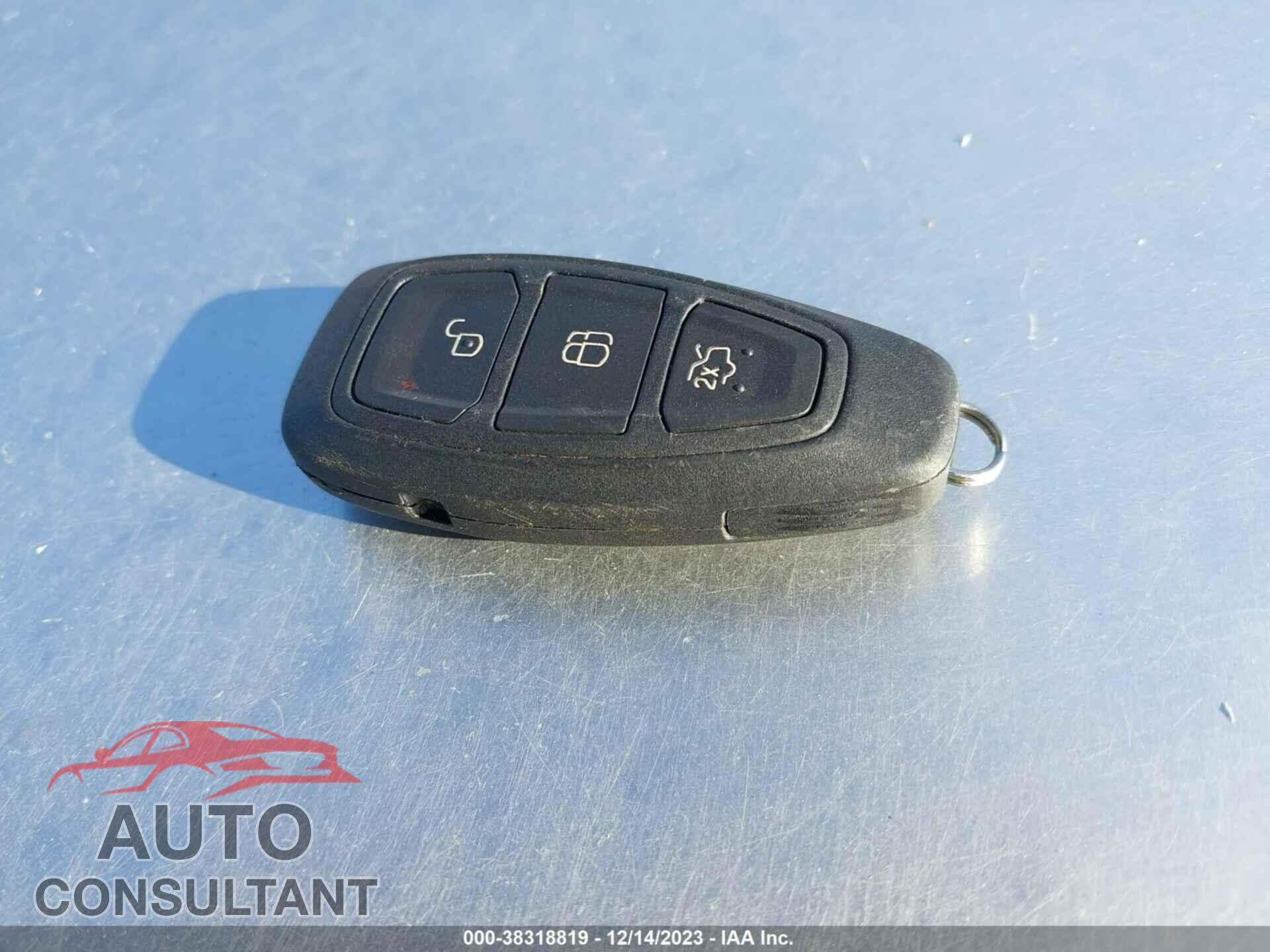 FORD FOCUS ST 2016 - 1FADP3L93GL230655