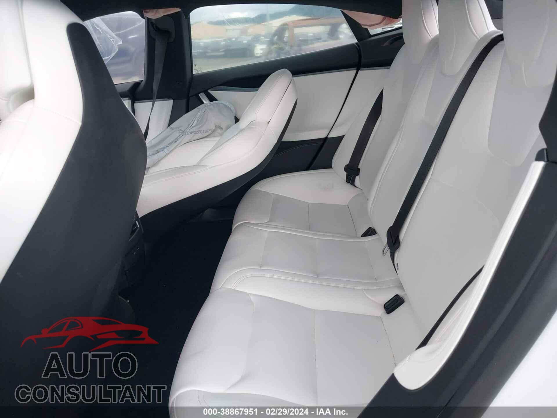 TESLA MODEL S 2018 - 5YJSA1E20JF274047