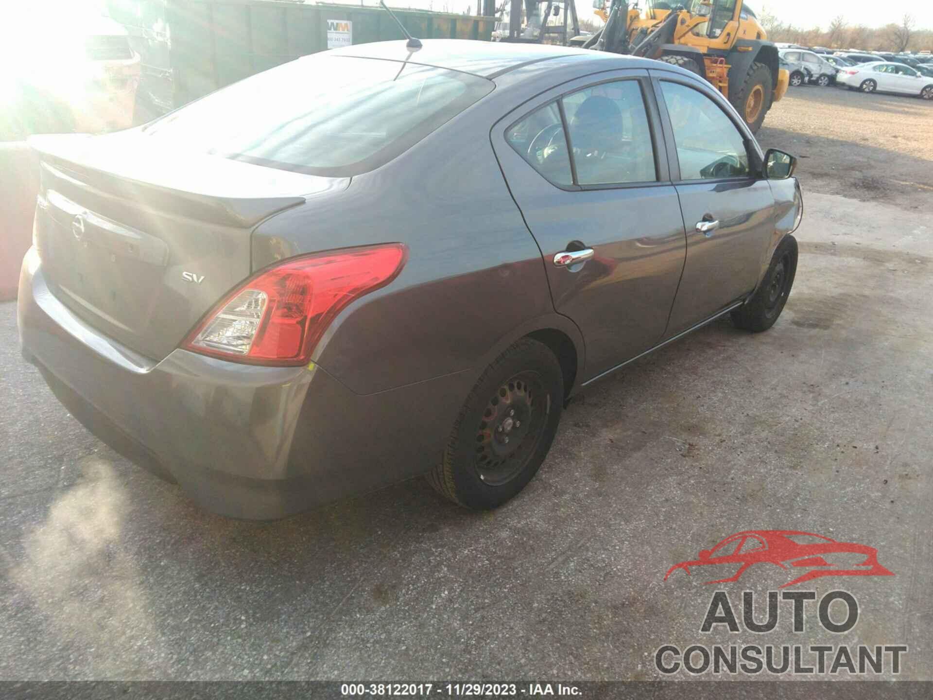 NISSAN VERSA 2017 - 3N1CN7APXHL839318