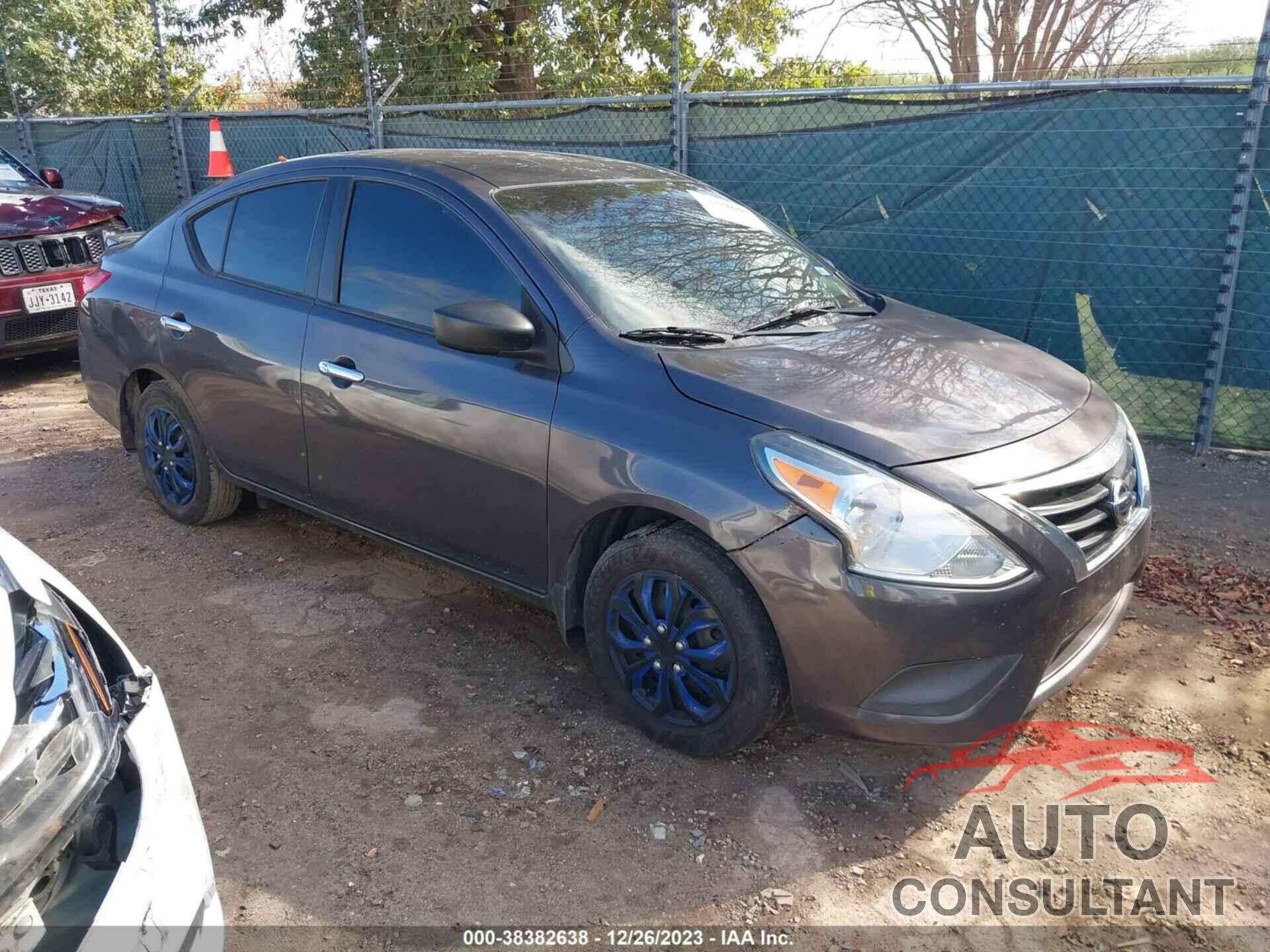 NISSAN VERSA 2015 - 3N1CN7APXFL837307