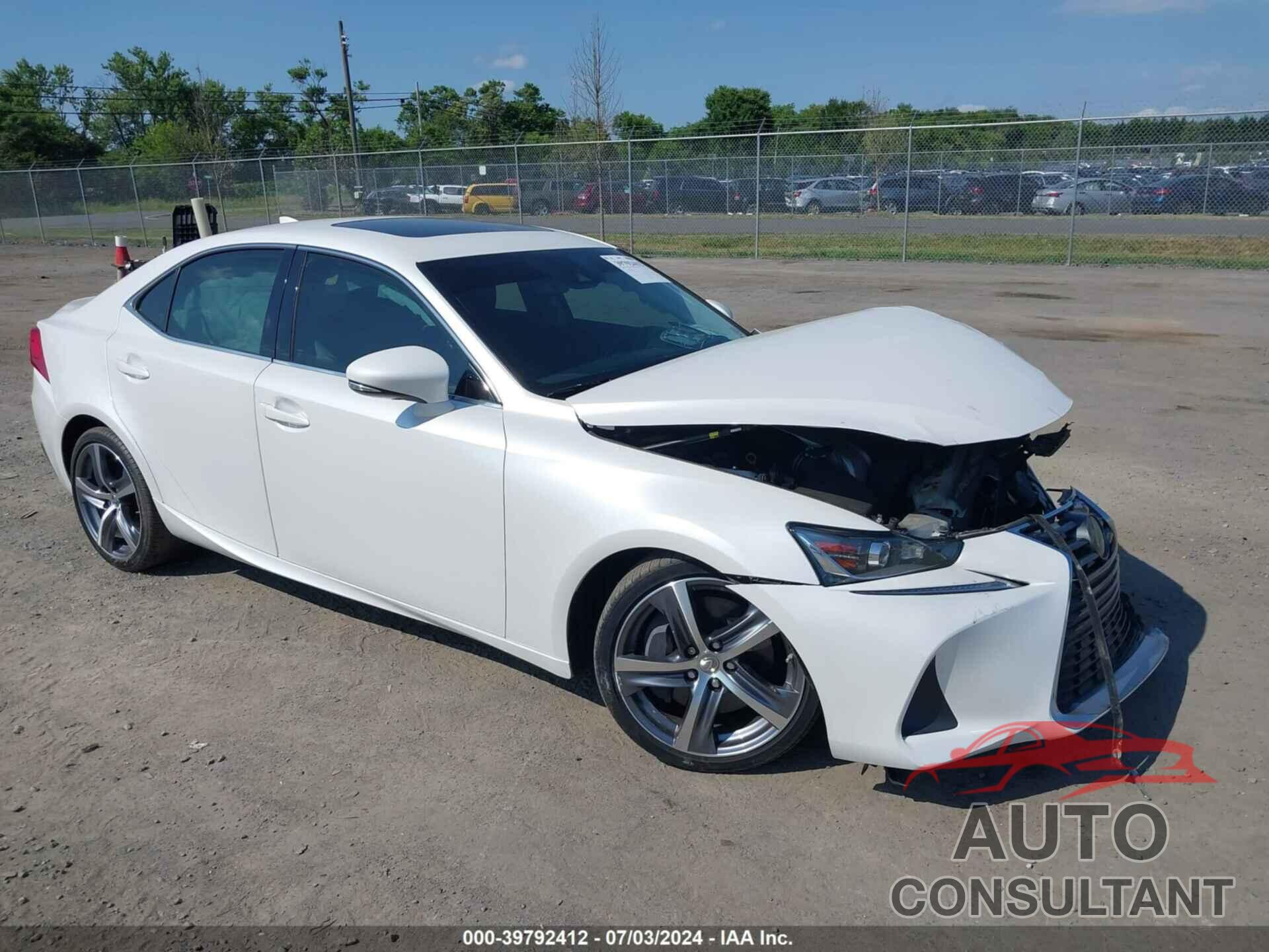 LEXUS IS 300 2017 - JTHCM1D24H5020896