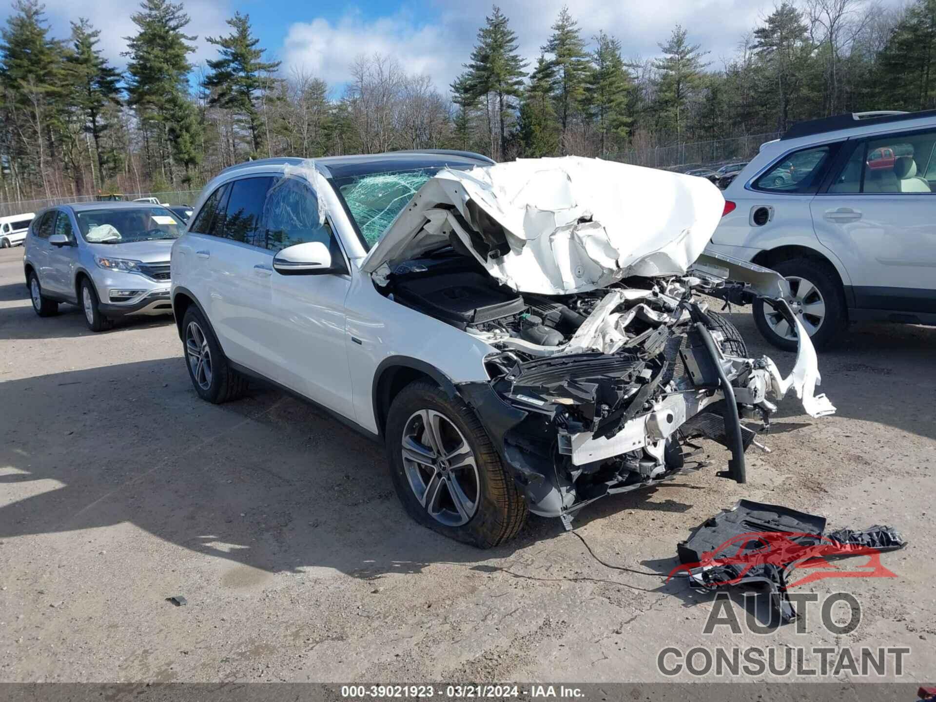 MERCEDES-BENZ GLC 350E 2019 - WDC0G5EB5KF622459