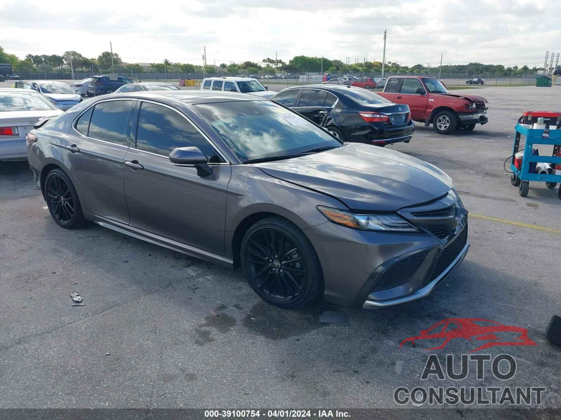 TOYOTA CAMRY 2021 - 4T1K61AK5MU601749