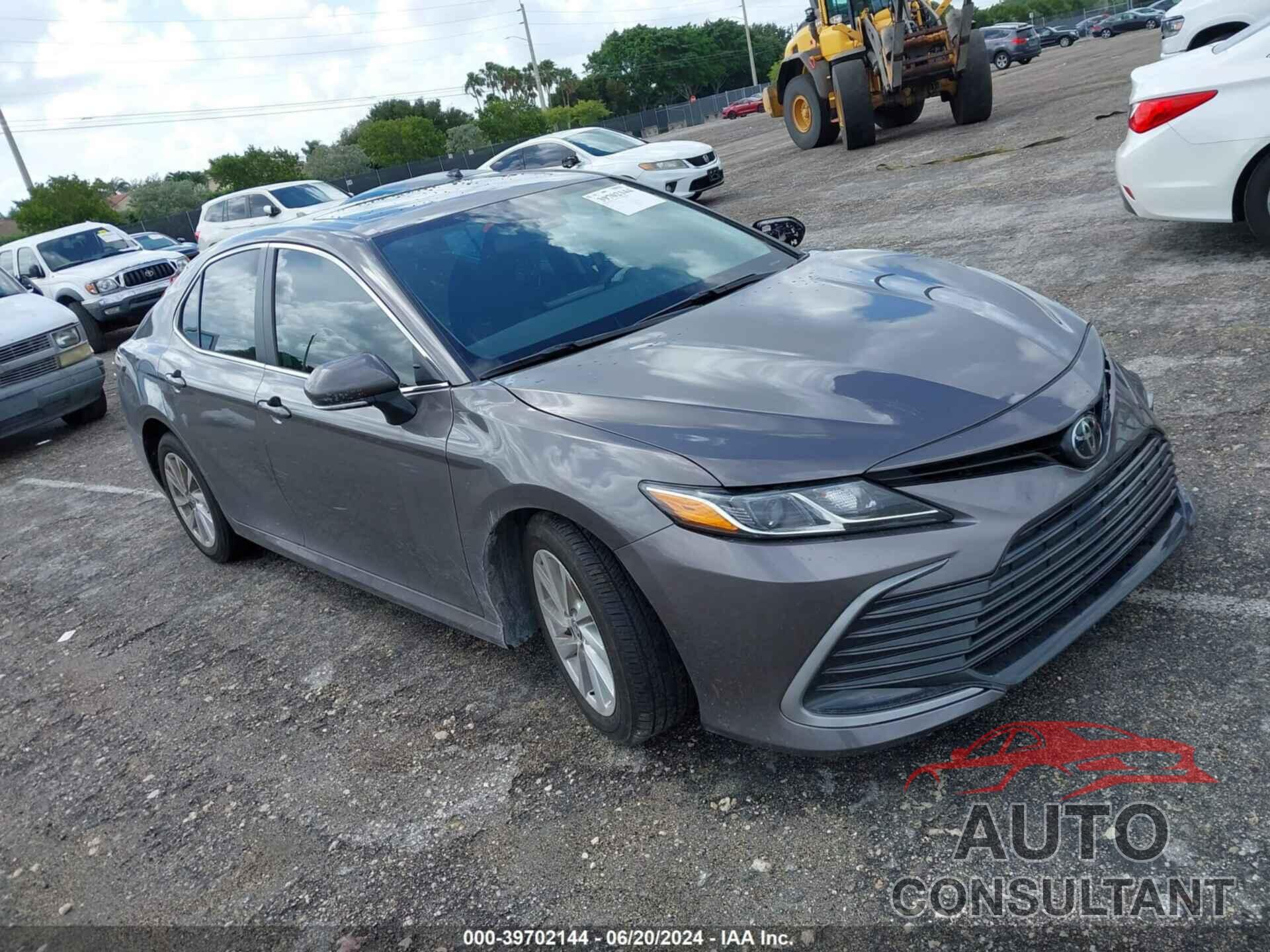 TOYOTA CAMRY 2024 - 4T1R11AK3RU914366