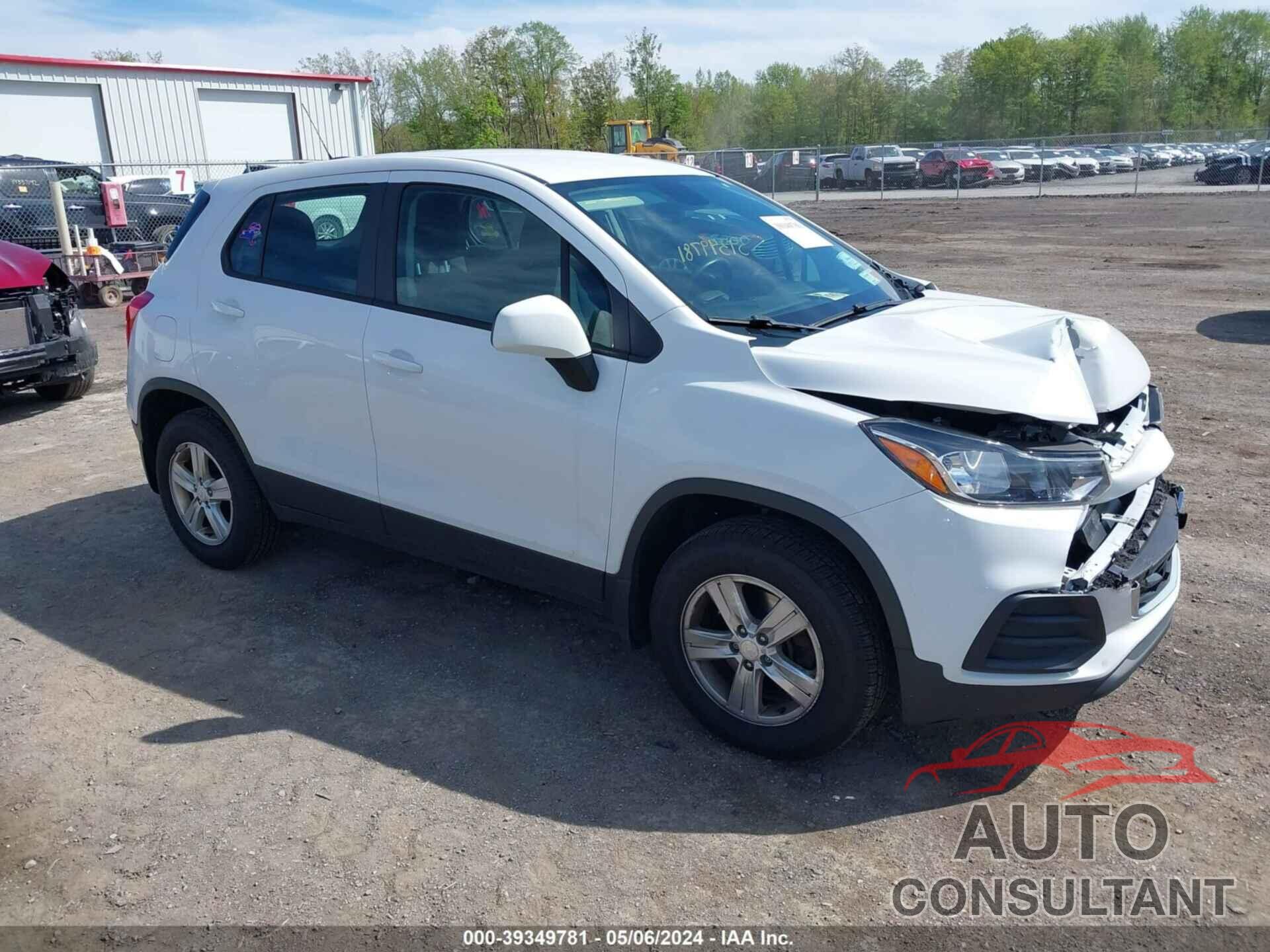 CHEVROLET TRAX 2017 - 3GNCJNSB7HL266613