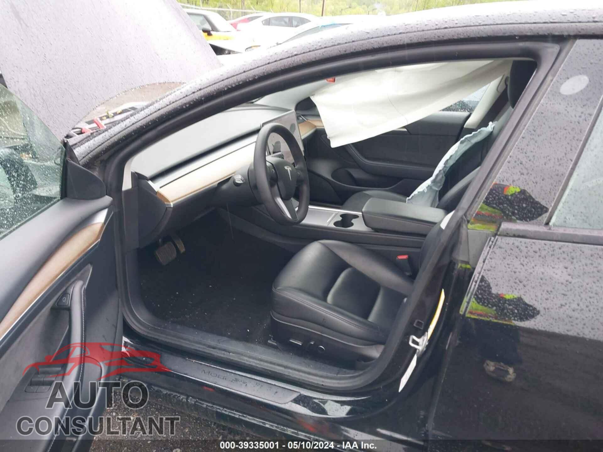 TESLA MODEL 3 2021 - 5YJ3E1EA2MF048807