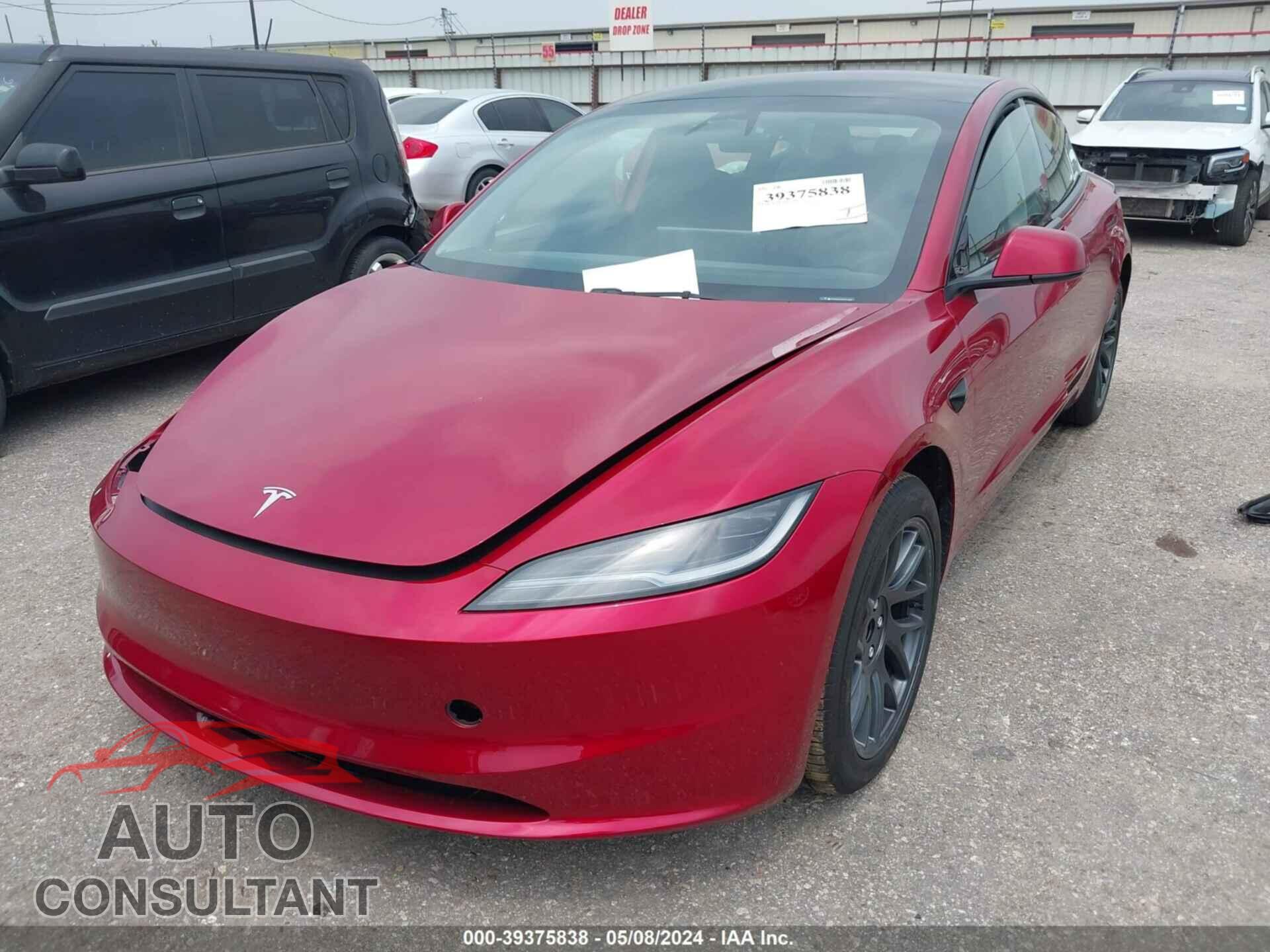 TESLA MODEL 3 2024 - 5YJ3E1EA1RF717348
