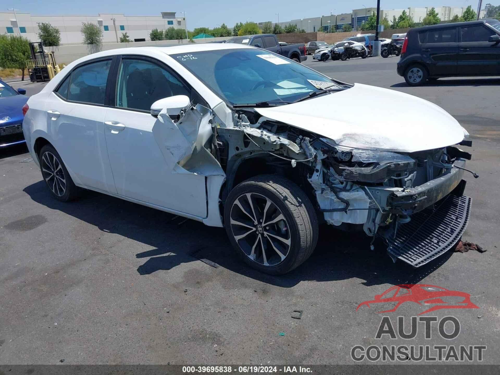 TOYOTA COROLLA 2017 - 5YFBURHE8HP664629