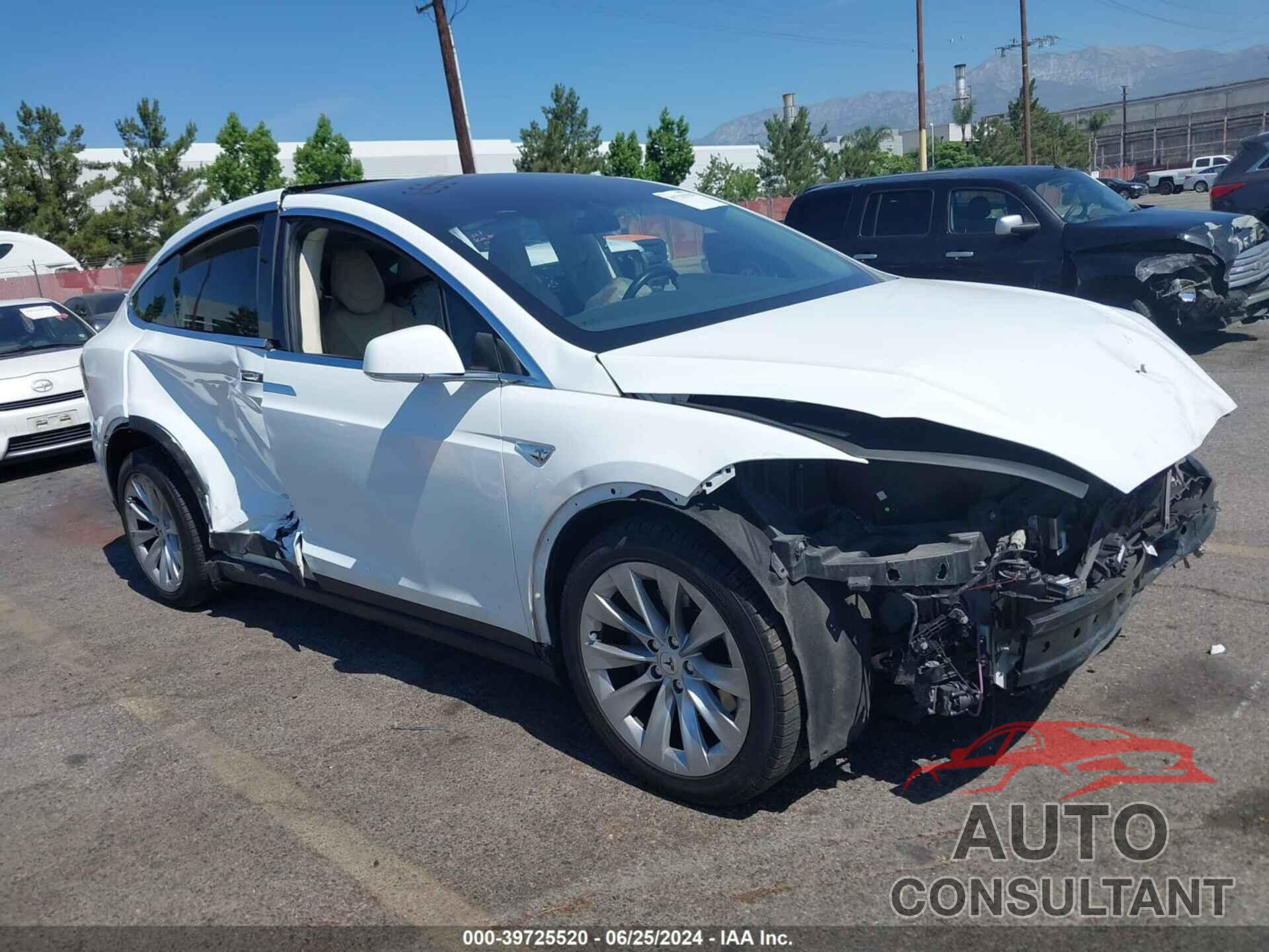 TESLA MODEL X 2016 - 5YJXCBE23GF012389