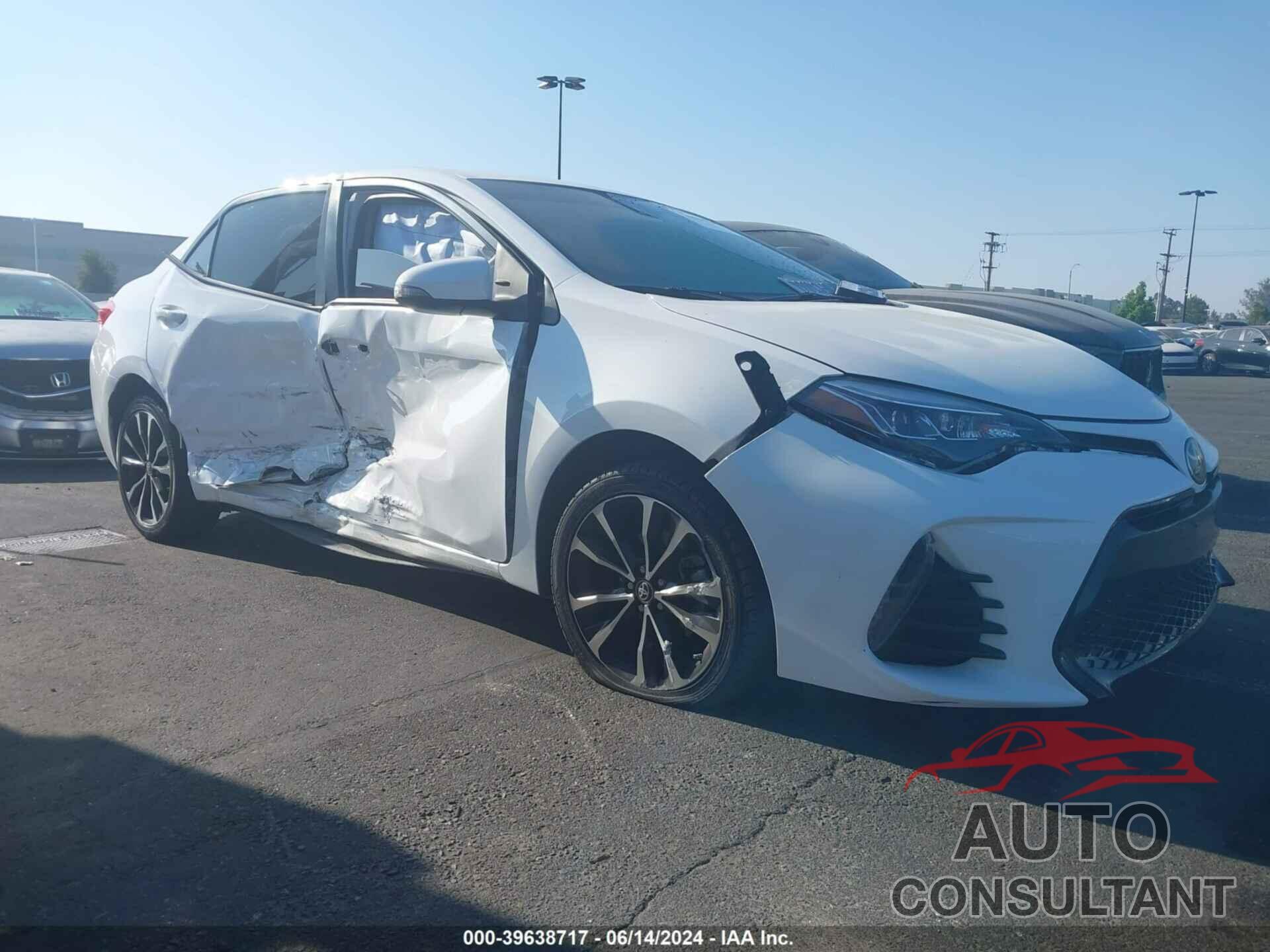 TOYOTA COROLLA 2019 - 2T1BURHE2KC142280