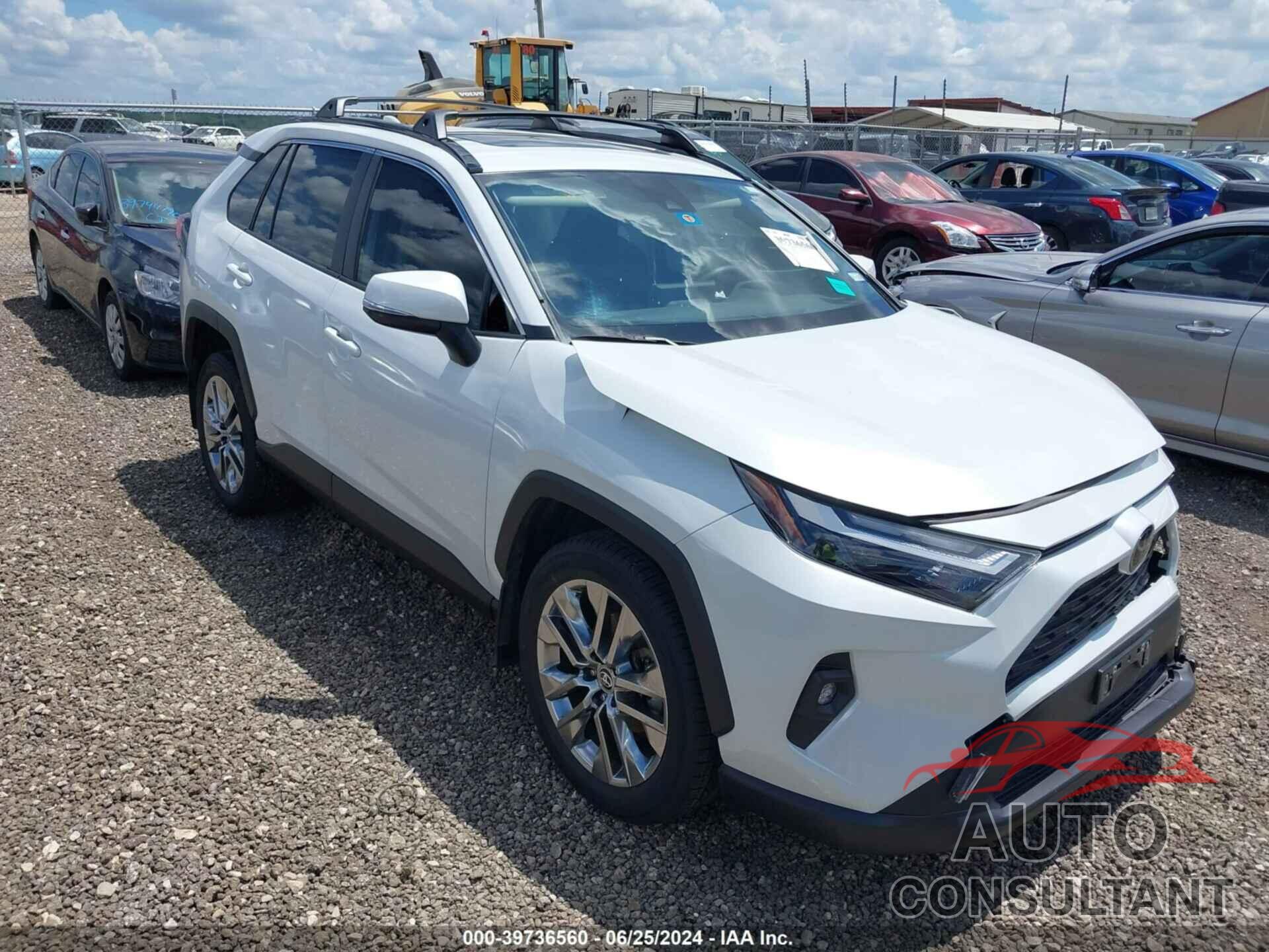 TOYOTA RAV4 2023 - JTMC1RFV7PD102237