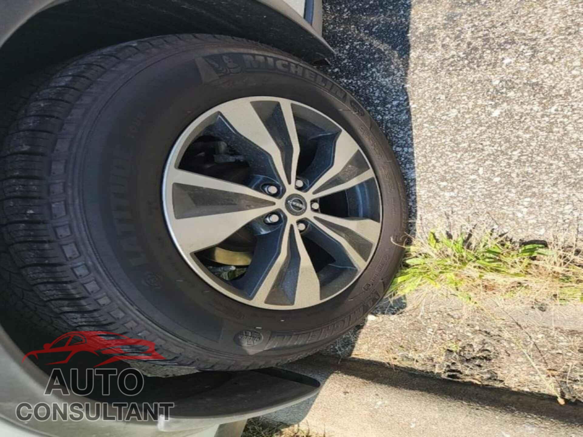 NISSAN MURANO 2023 - 5N1AZ2BS8PC113879
