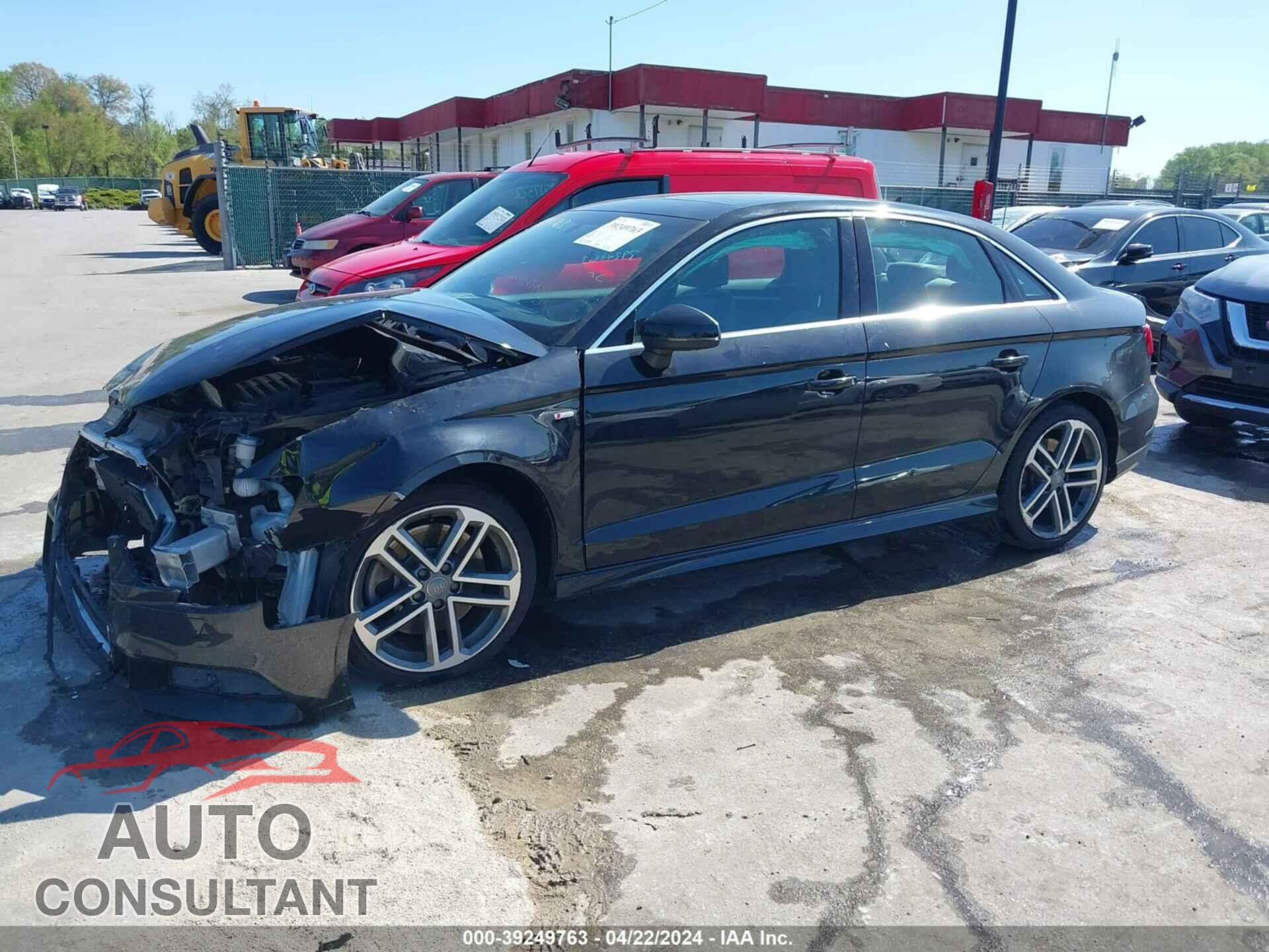 AUDI A3 2019 - WAUJEGFF0K1017272