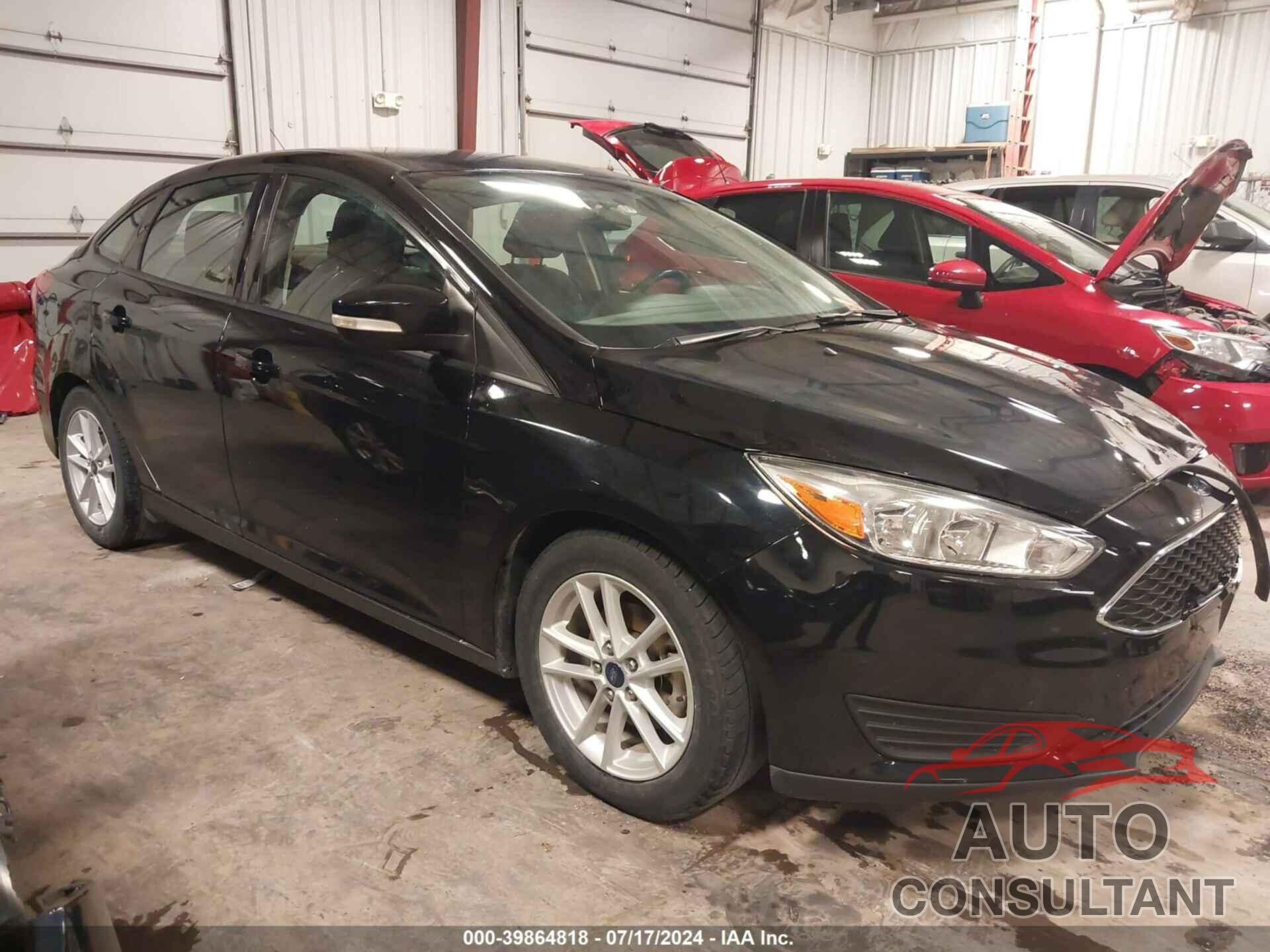 FORD FOCUS 2017 - 1FADP3F24HL303628