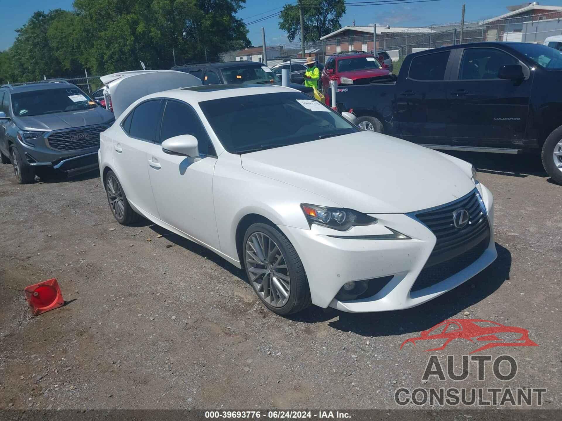 LEXUS IS 200T 2016 - JTHBA1D29G5001148