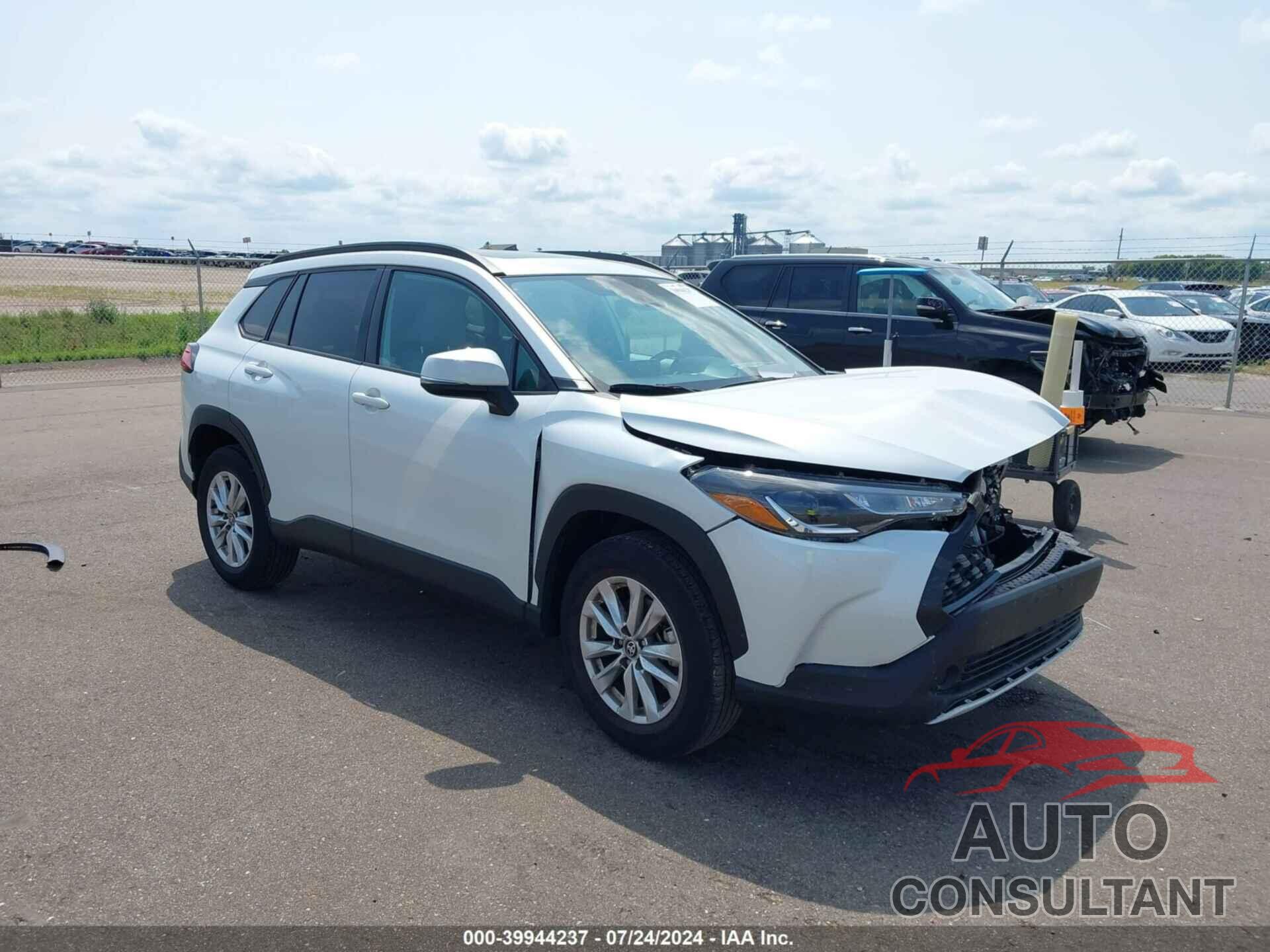 TOYOTA COROLLA CROSS 2022 - 7MUBAABG0NV004260