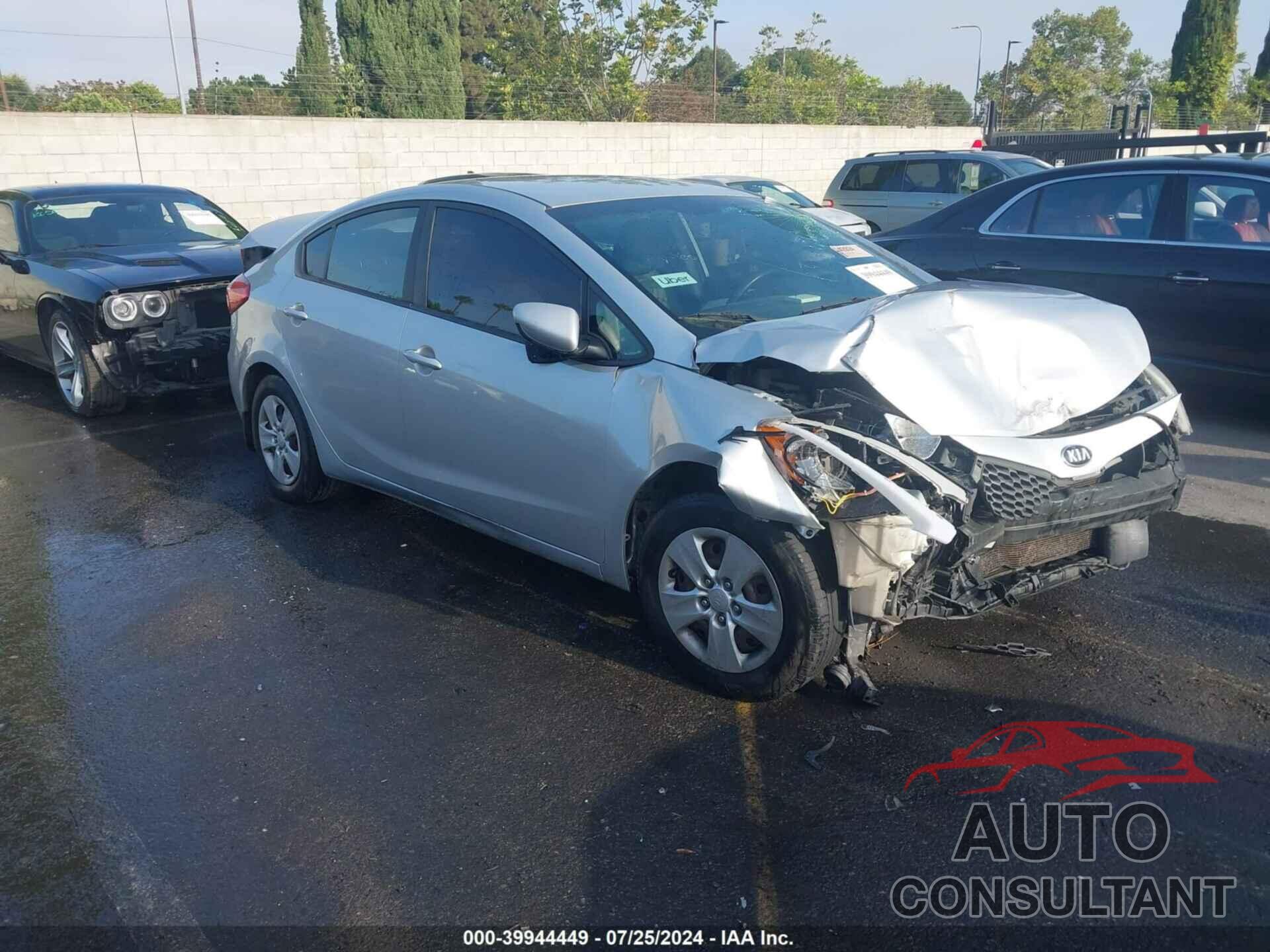 KIA FORTE 2016 - KNAFK4A66G5543376