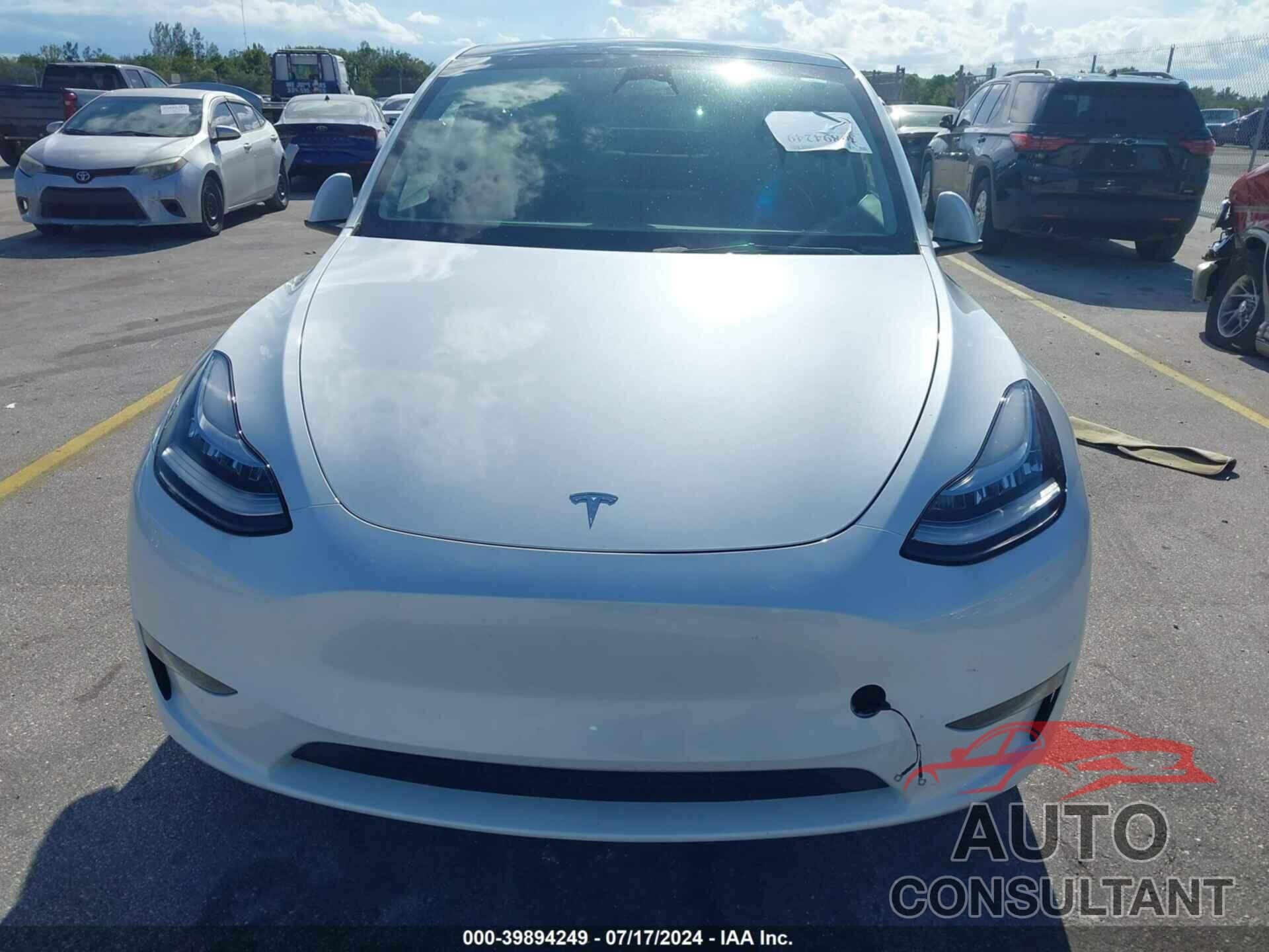 TESLA MODEL Y 2023 - 7SAYGDEE2PA110084